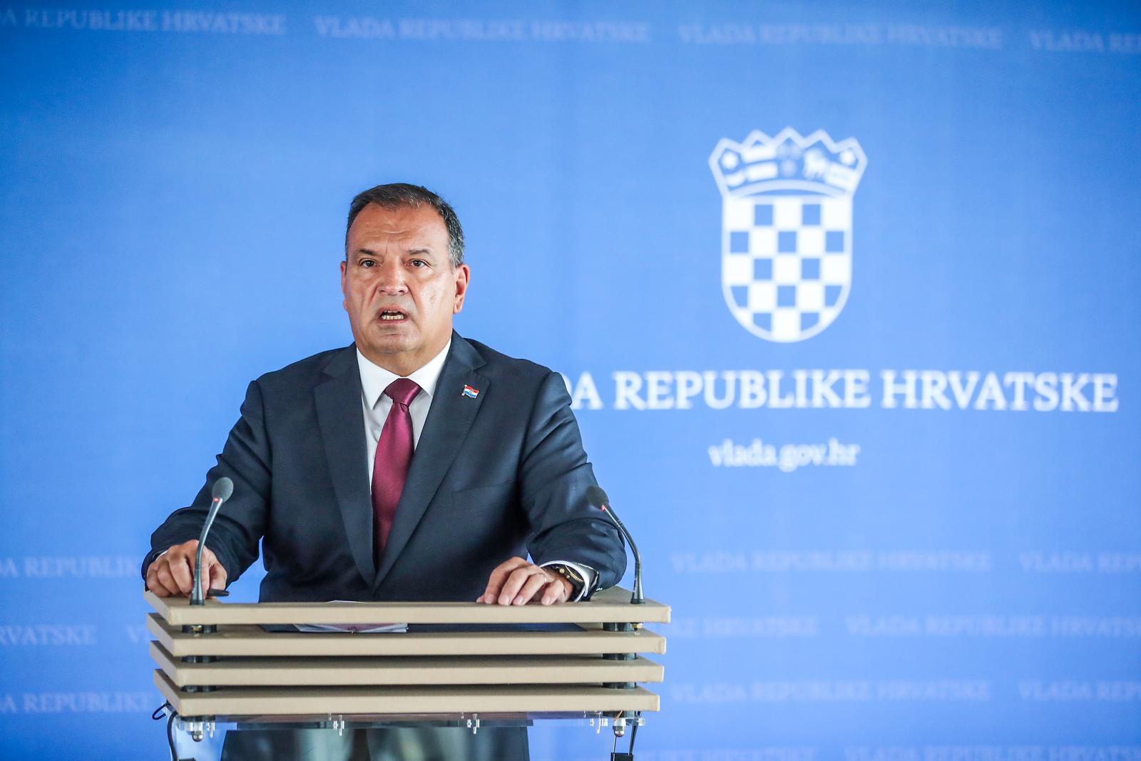 Zagreb: Ministar Beroš obratio se medijima nakon sjednice Vlade