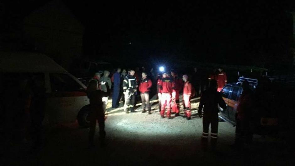 17264524_1986287608261304_1422248788543127794_n