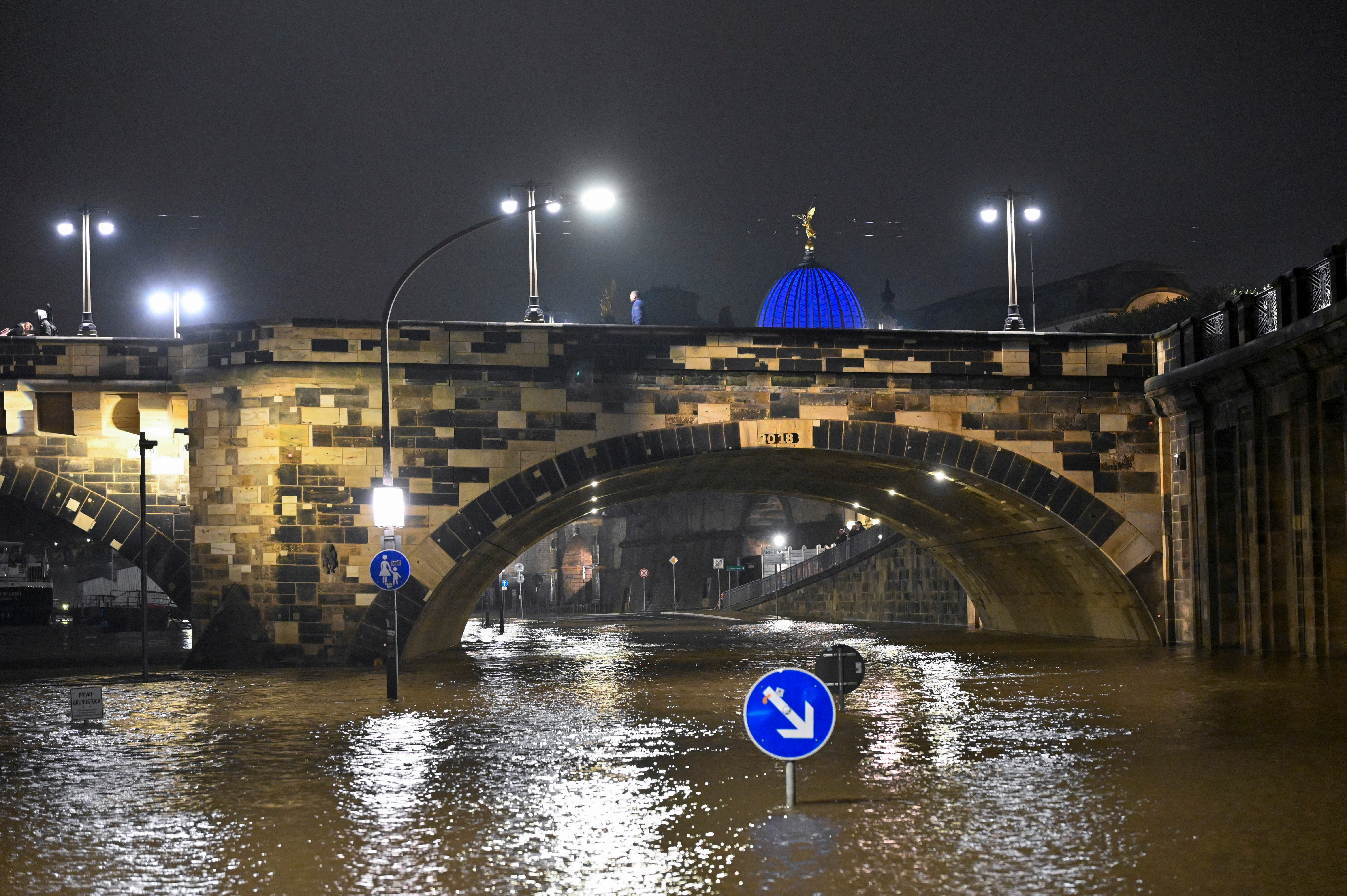 REUTERS/Matthias Rietschel