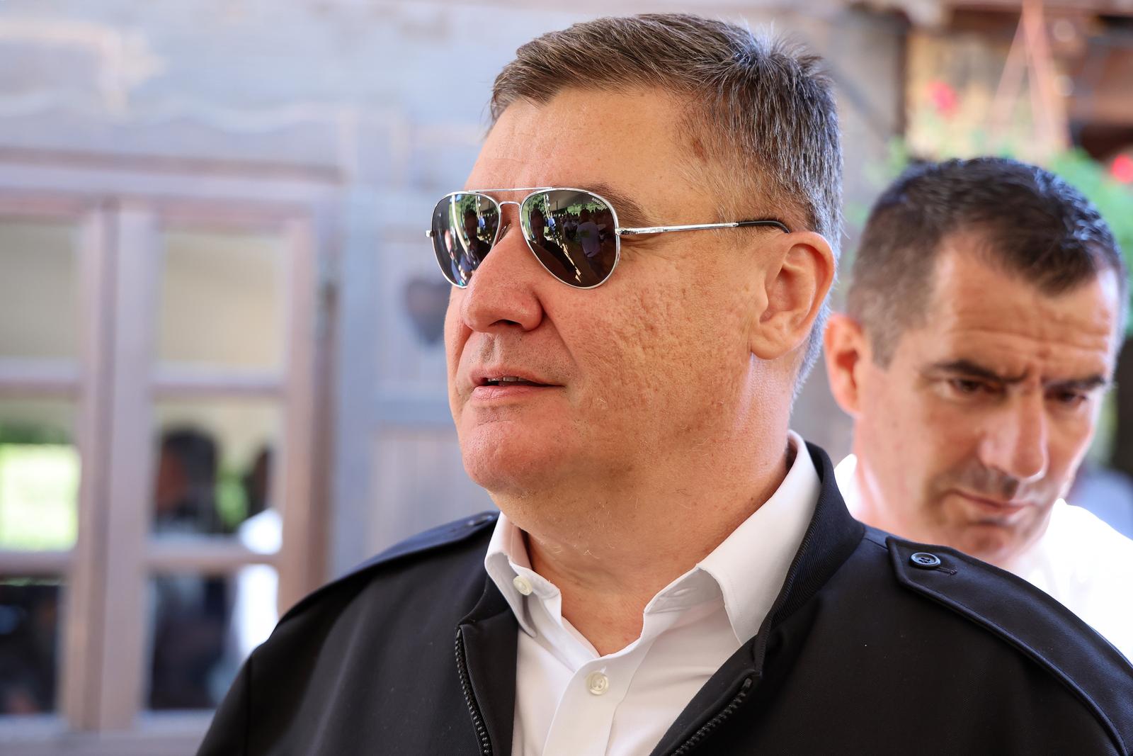 Jastrebarsko: Na Plešivici održana diplomatska berba grozđa