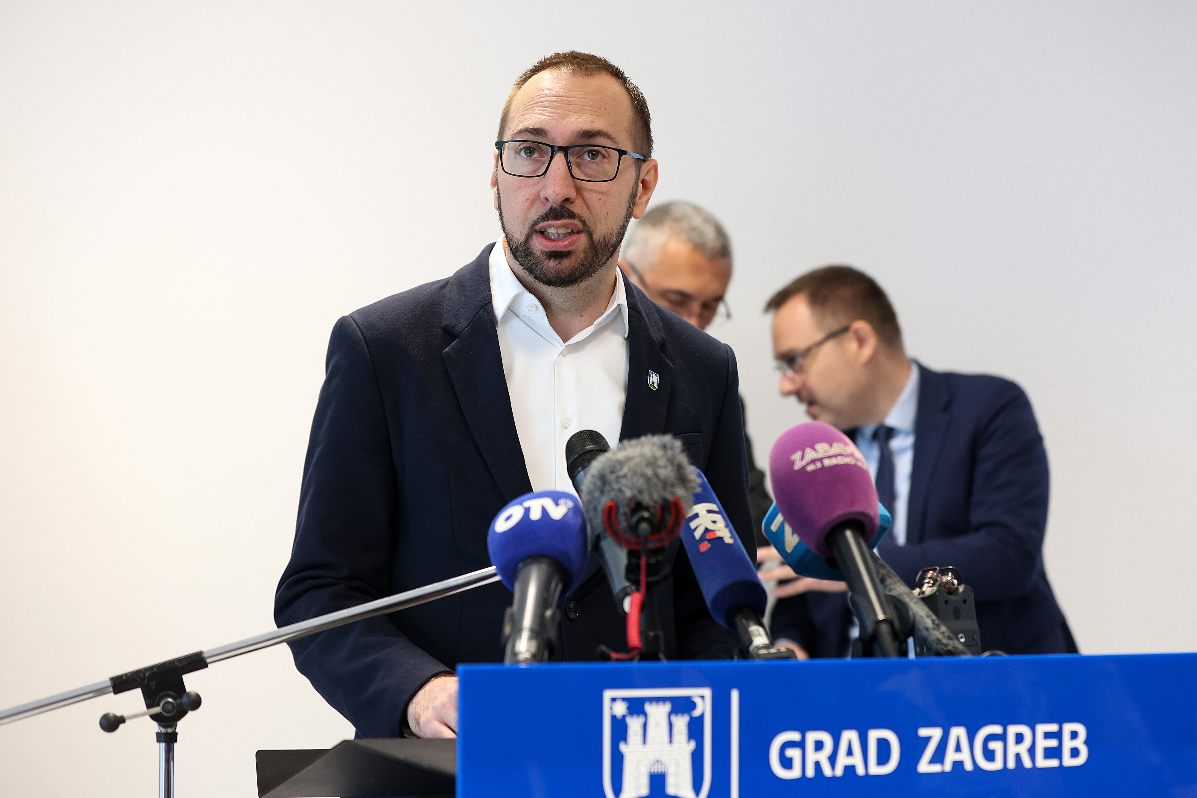 Zagreb: Tomislav Tomašević i njegovi zamjenici otvorili novi područni objekt Dječjeg vrtića Zrno i dali izjavu za medije