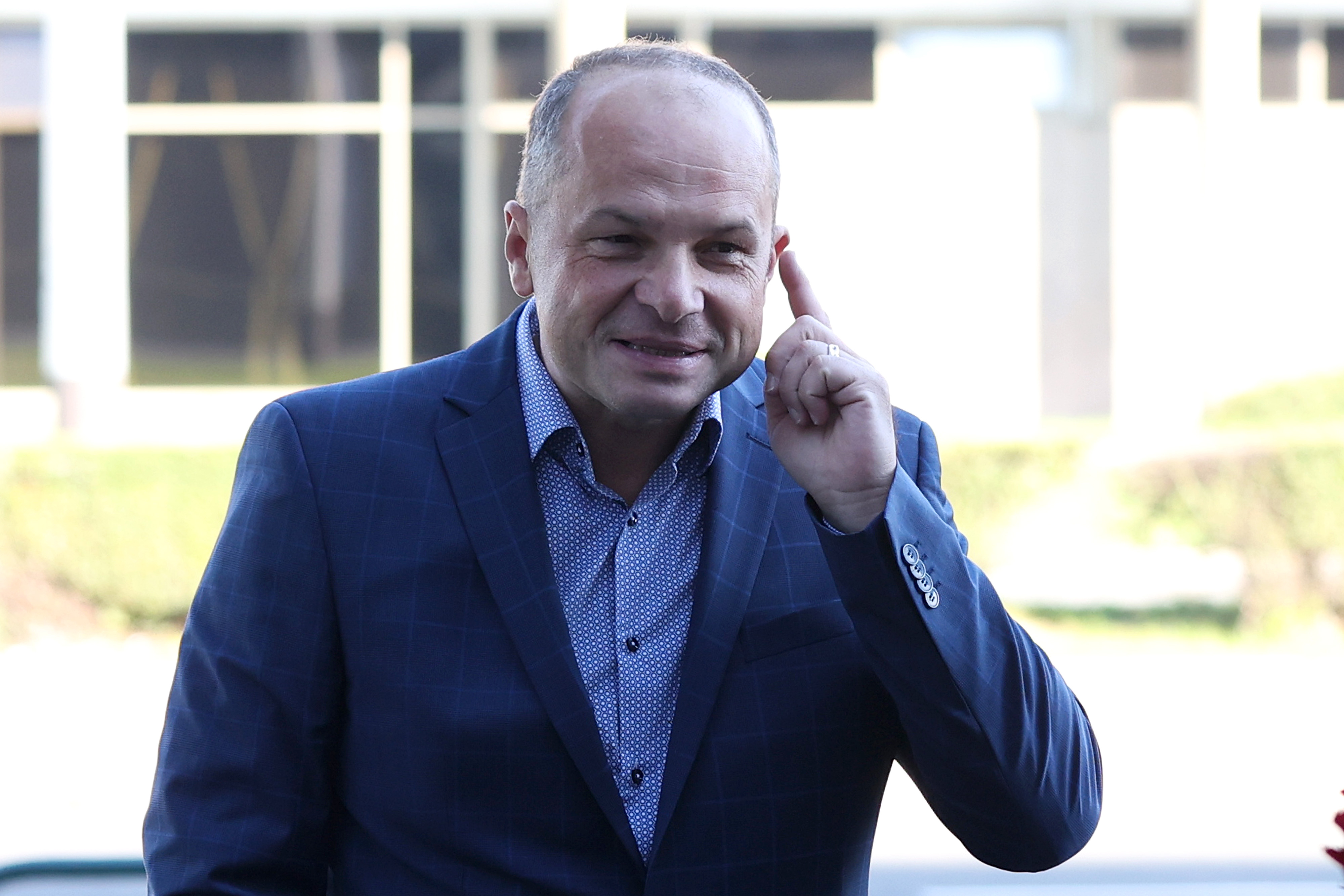 Zagreb: Izaslanstvo SDP-a položilo vijenac ispred suda povodom Nacionlanog dana borbe protiv nasilja nad ženama