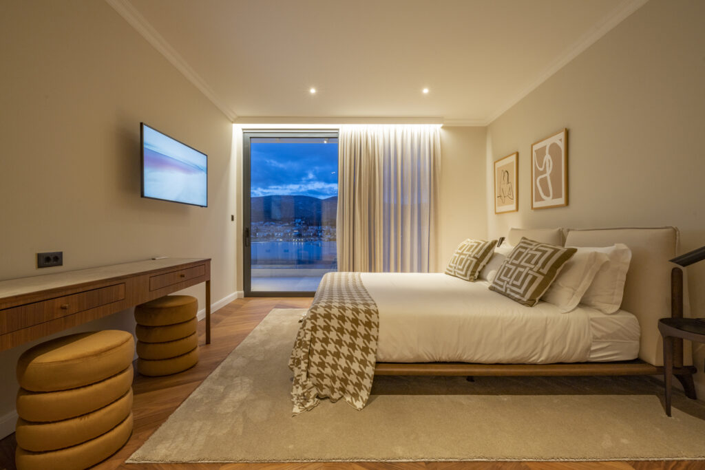 Agencija Splitski Vali