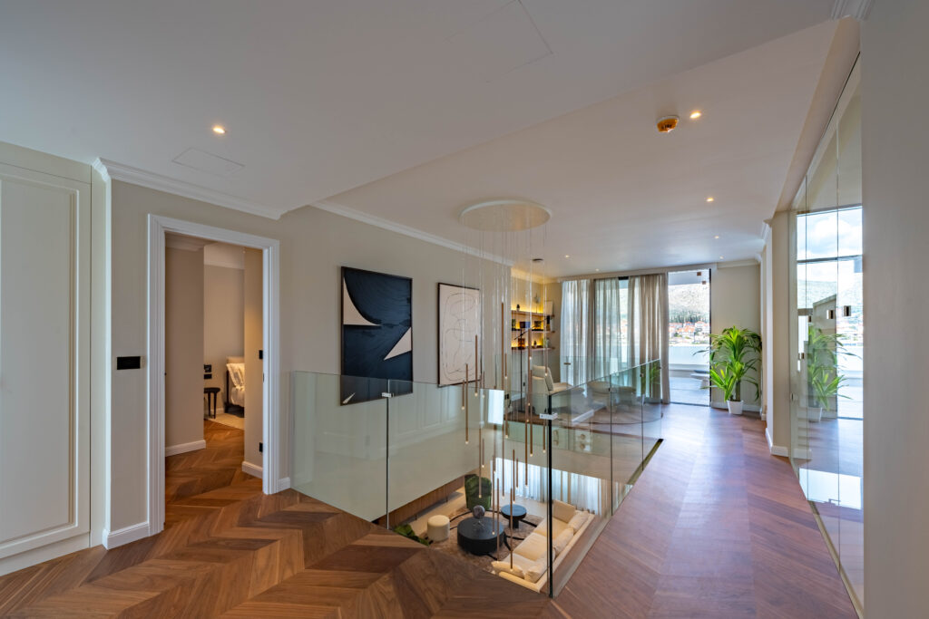 Agencija Splitski Vali