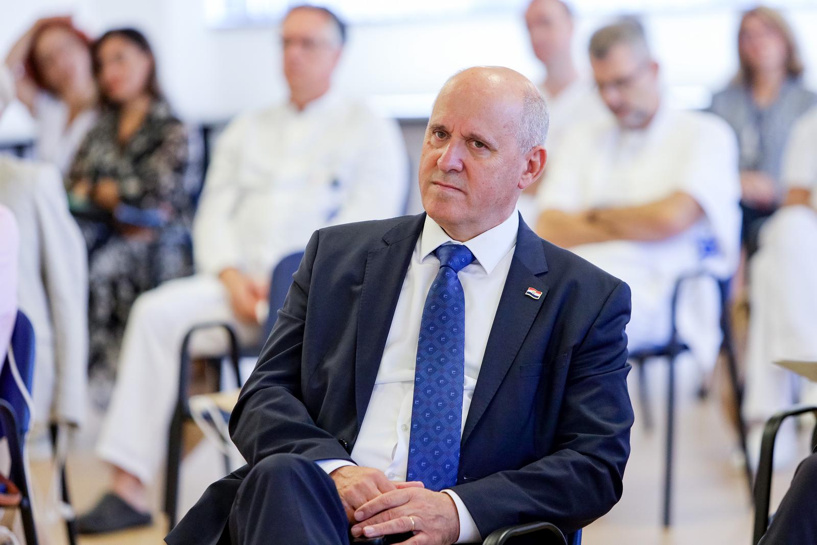 Zadar: Početna konferencija projekta "Energetska obnova zgrade interne medicine, ginekologije i pedijatrije Opće bolnice Zadar"