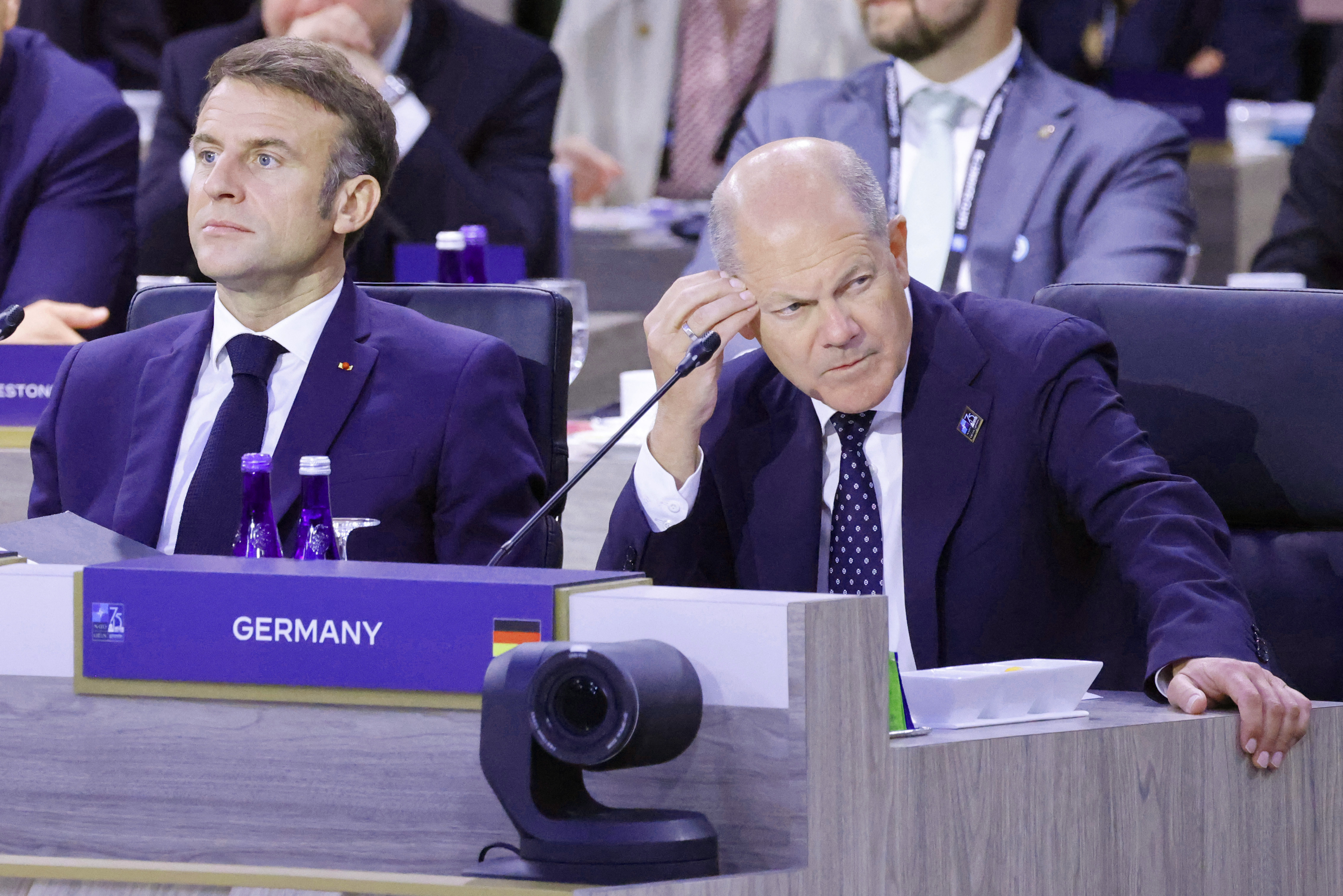 Emmanuel Macron, Olaf Scholz