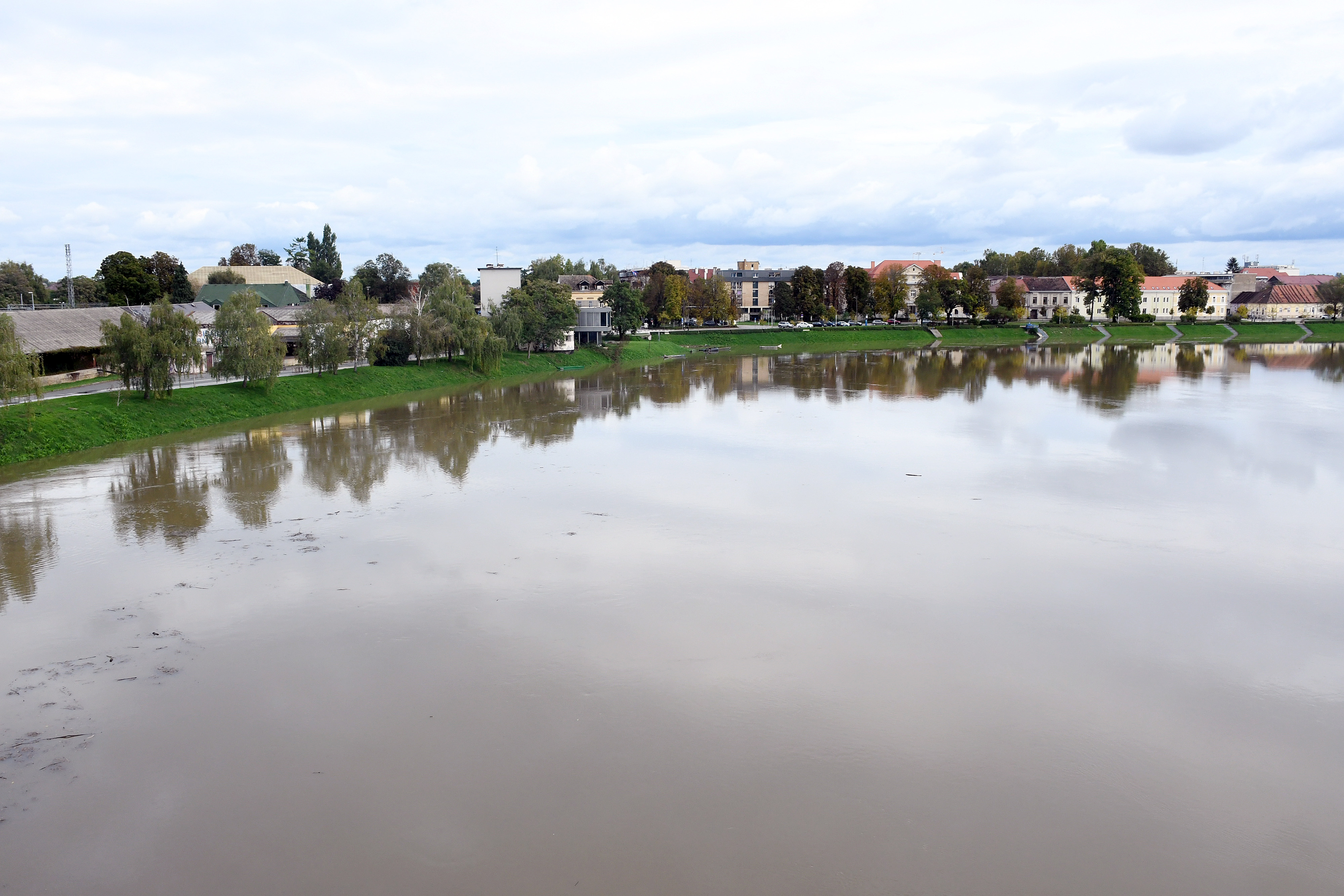 Sisak: Vodostaj rijeke Kupe je u porastu