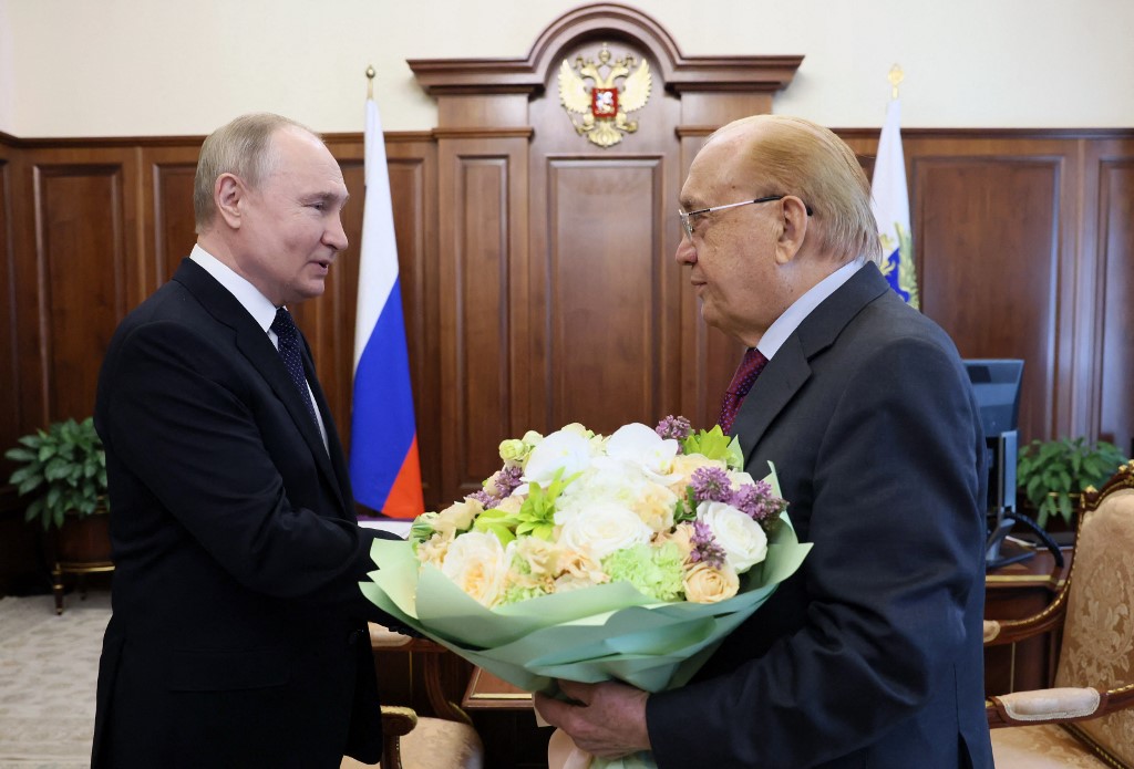 RUSSIA-POLITICS-PUTIN