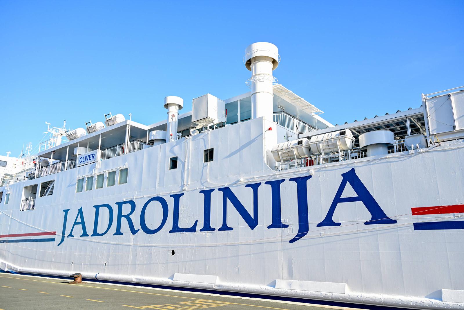 Jadrolinija, trajekt