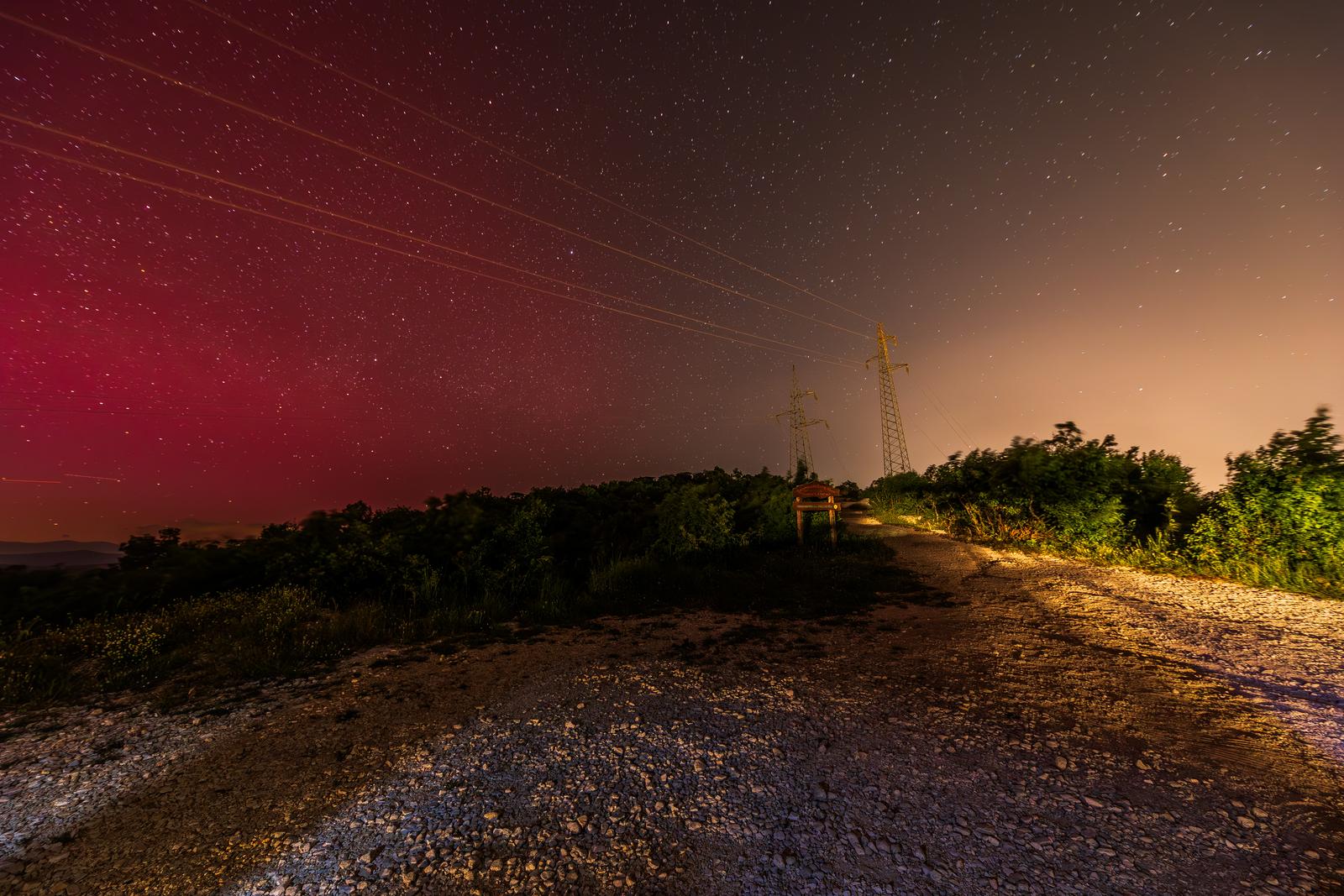 Planinski prijevoj Malačka i Aurora borealis