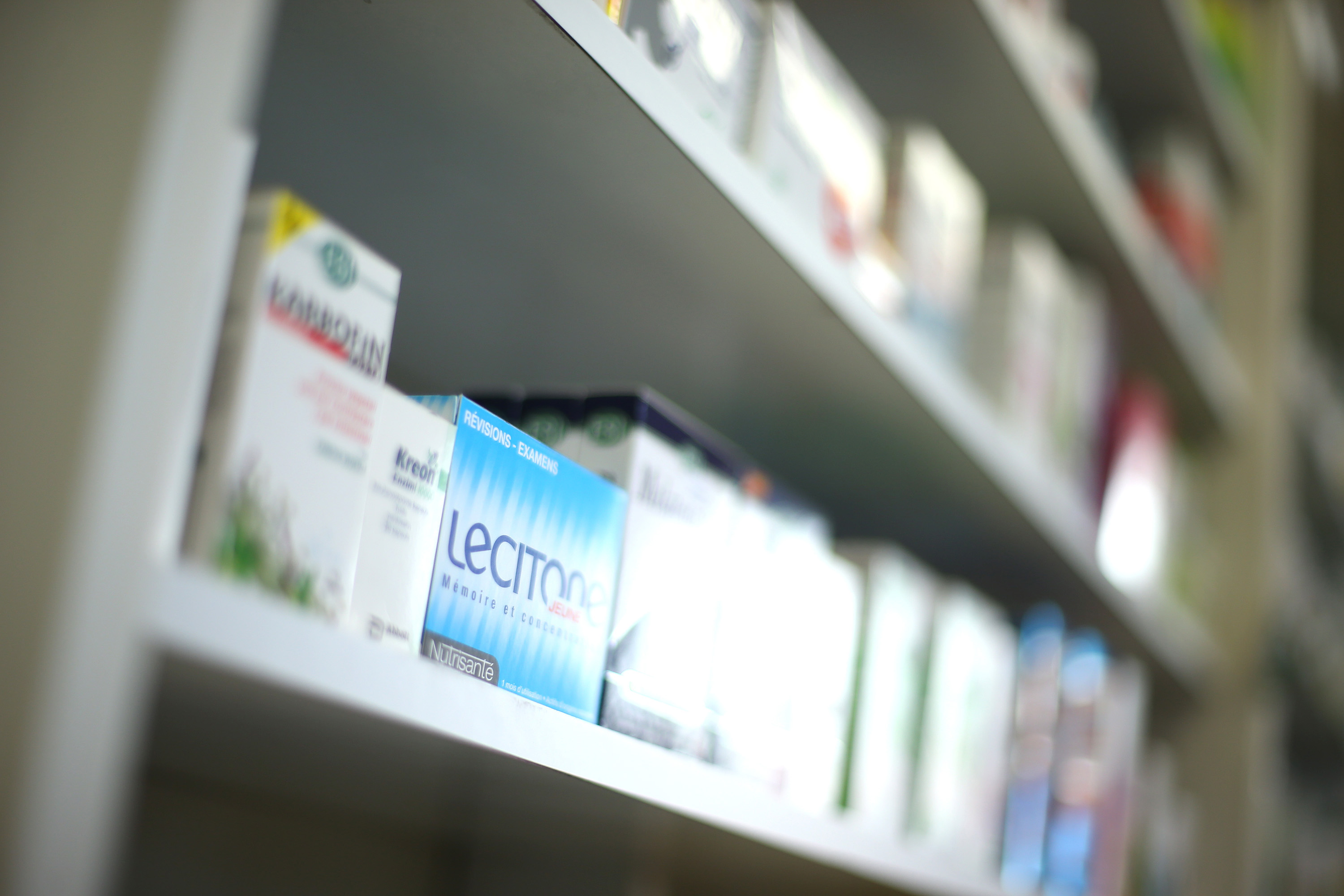 Lijekovi i vitamini u ljekarni