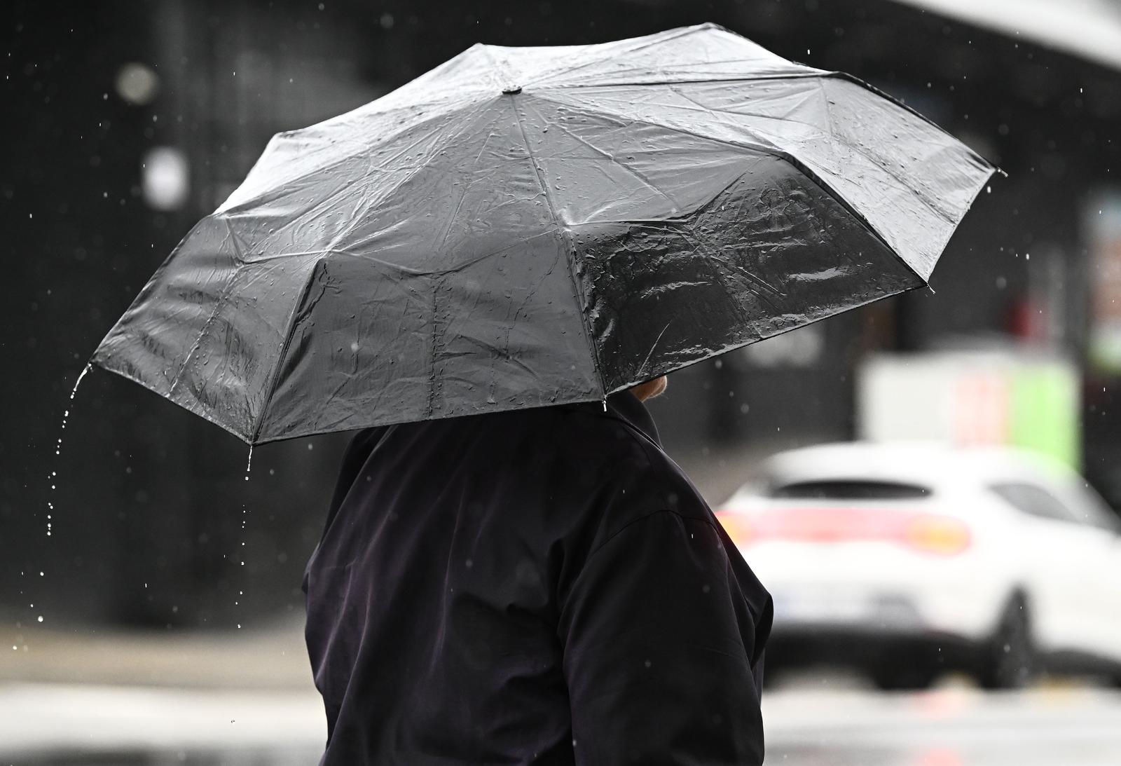 Zagreb: Kišni dan u gradu