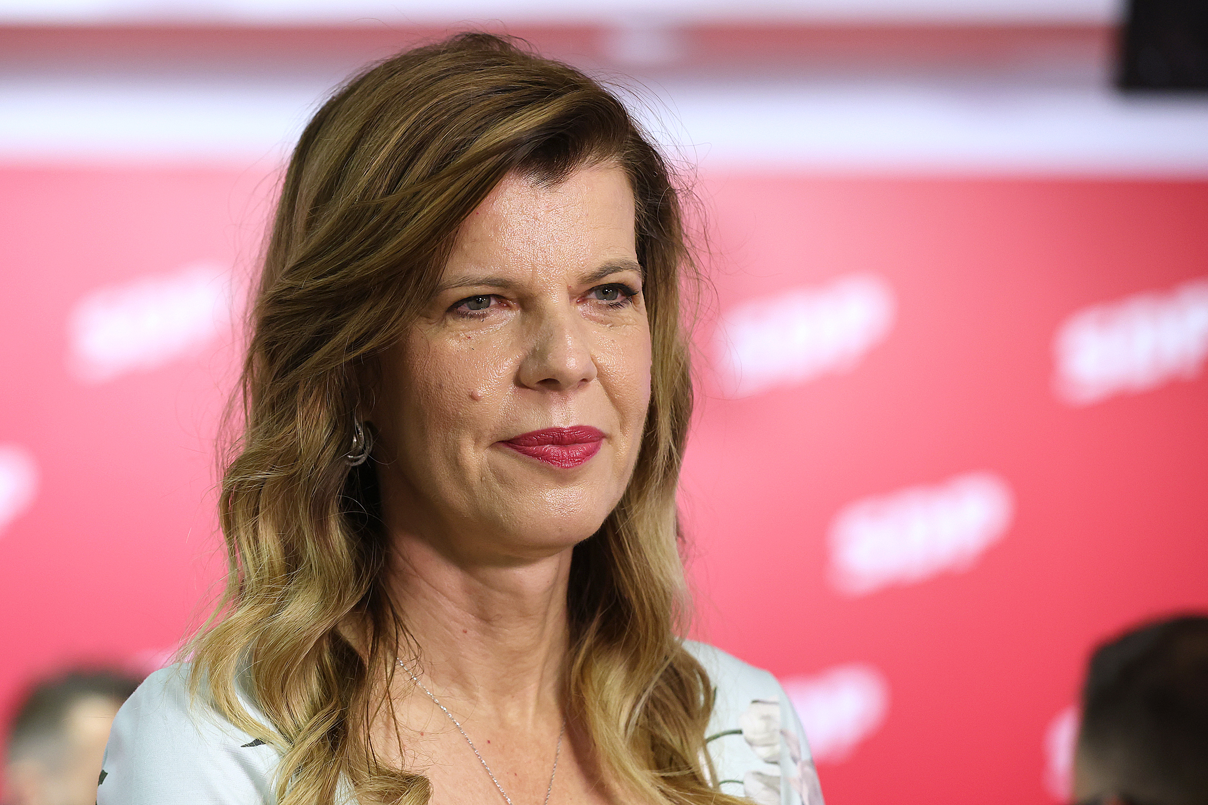 U Bruxelles šaljemo 12 zastupnika, ovi ljudi idu na plaću od 10.000 eura bruto