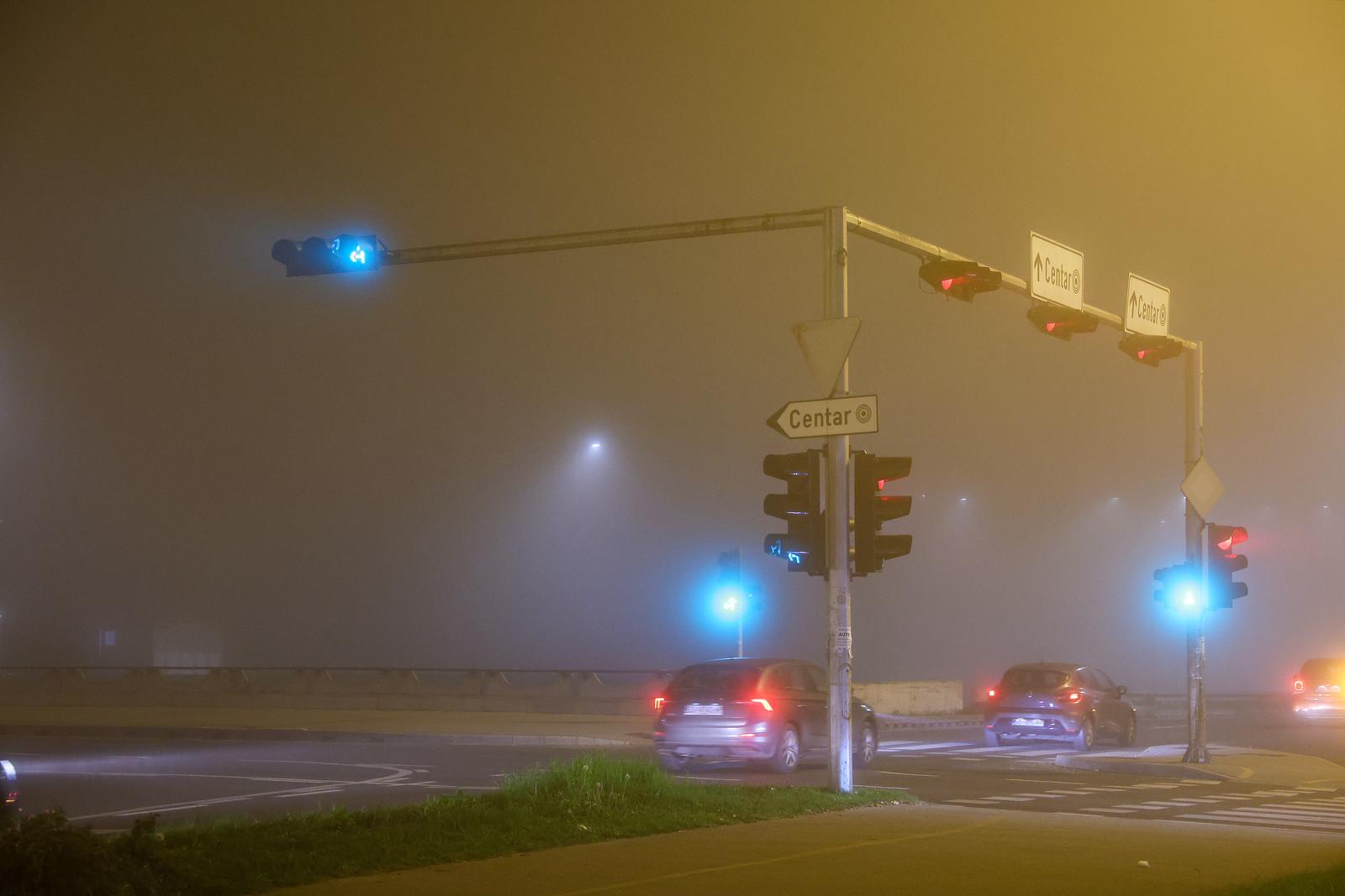 Gusta magla u Zagrebu