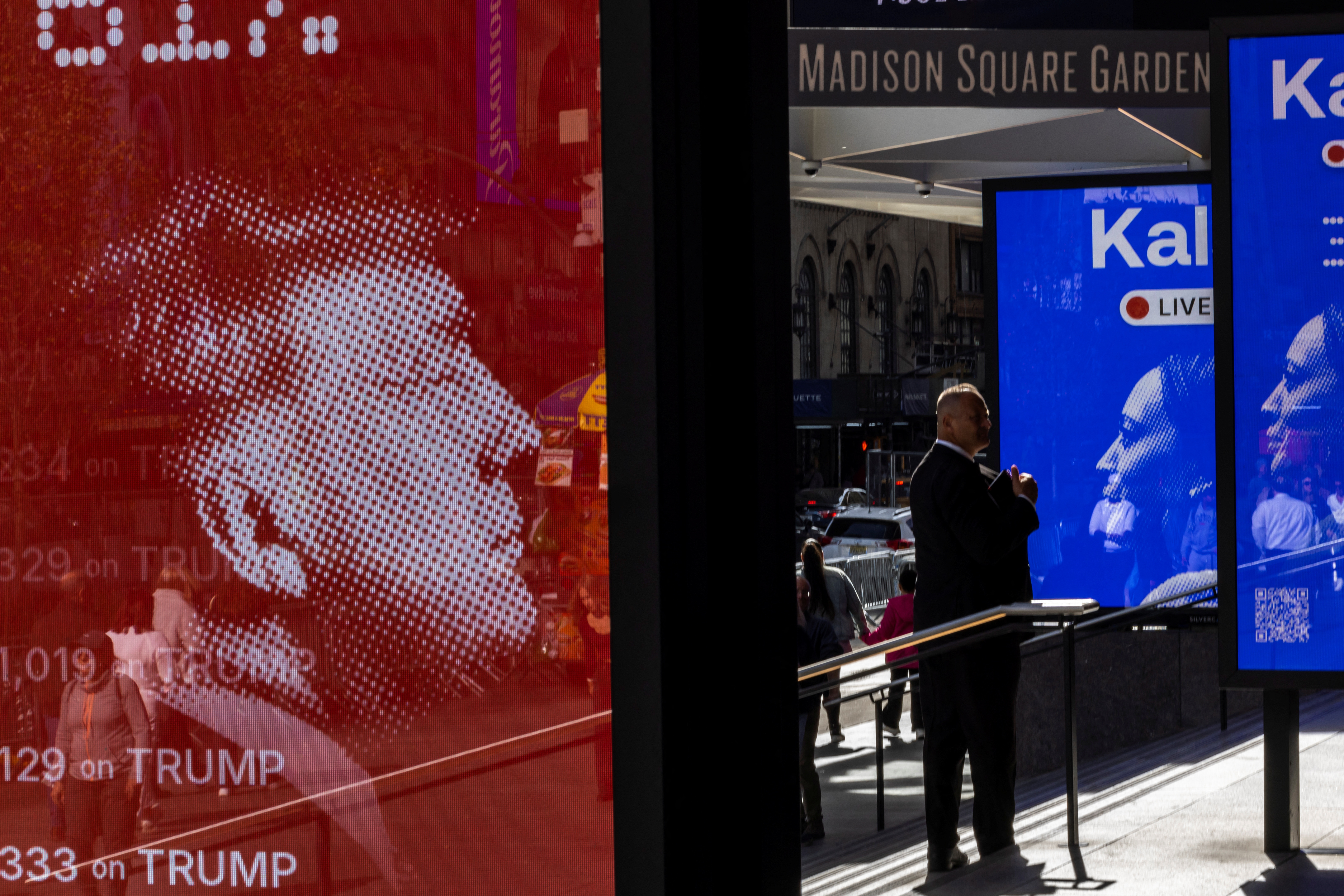 Early voting begins in New York
