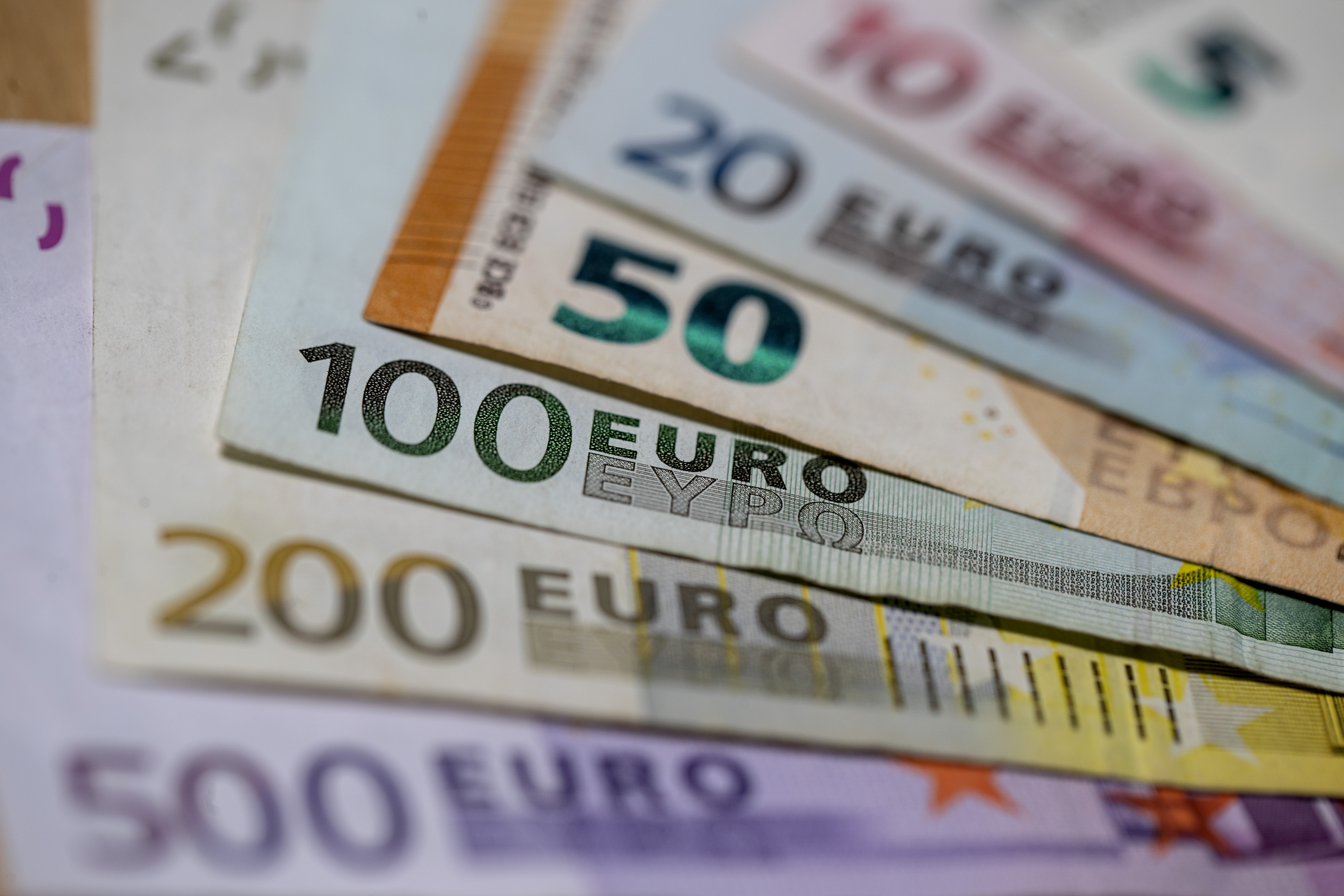 Hrvatska od 1. siječnja 2023. uvodi euro