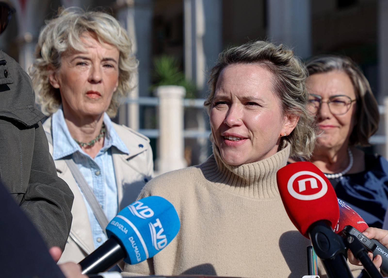 Split: Predsjednička kandidatkinja Ivana Kekin obratila se medijima