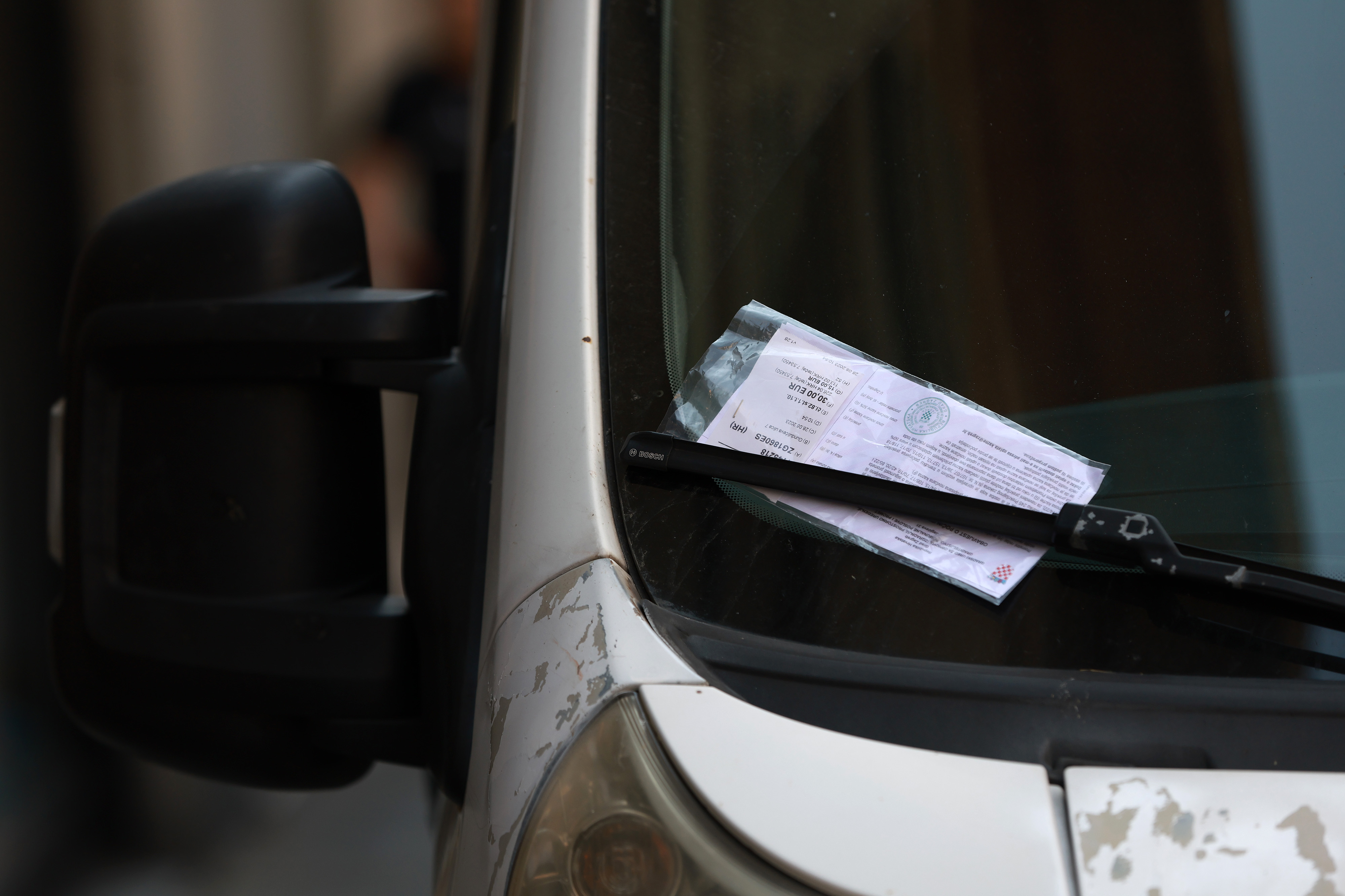 Zagreb: Kazne na nepropisno parkiranim vozilima u Gundulićevoj ulici