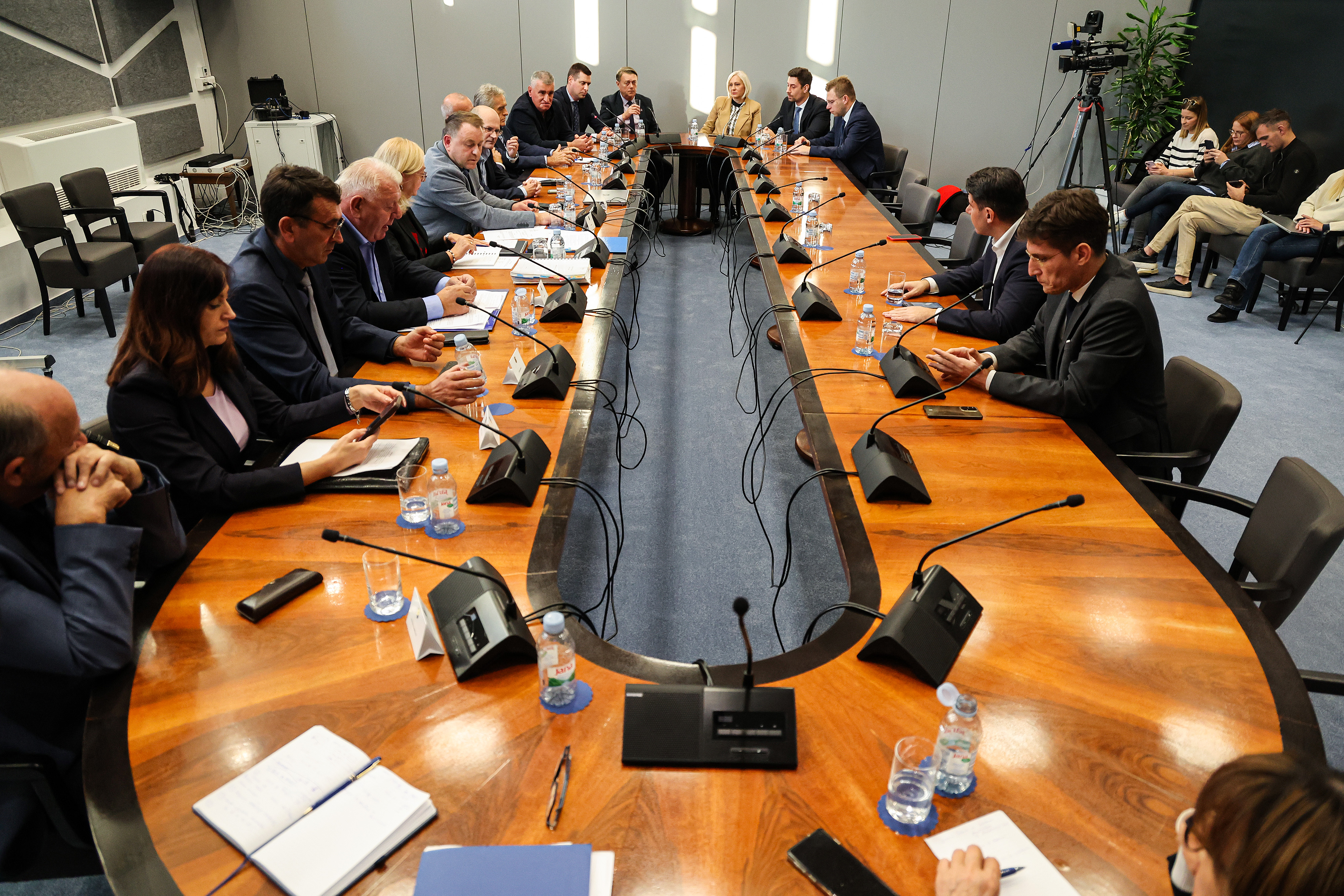 Zagreb: Sjednica Odbora za obranu o NATO aktivnosti za sigurnosnu i obučnu potporu Ukrajini