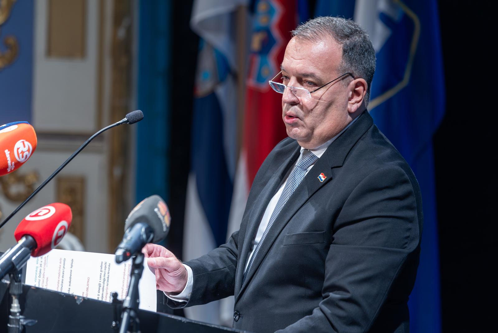 Osijek: Svečano obilježeno 150. godina KBC-a Osijek