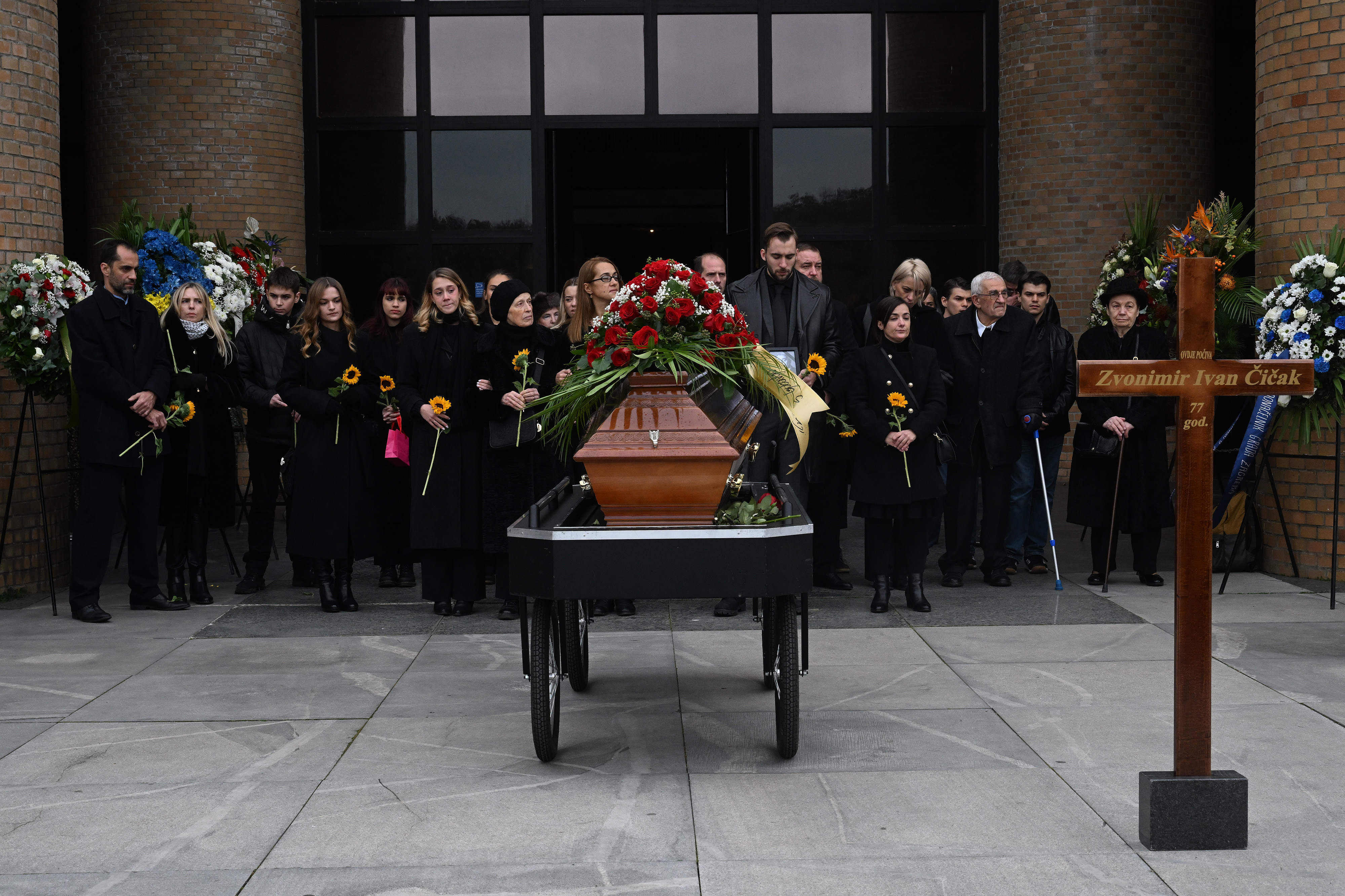 Zagreb: Posljednji ispraćaj Ivana Zvonimira Čička na Krematoriju