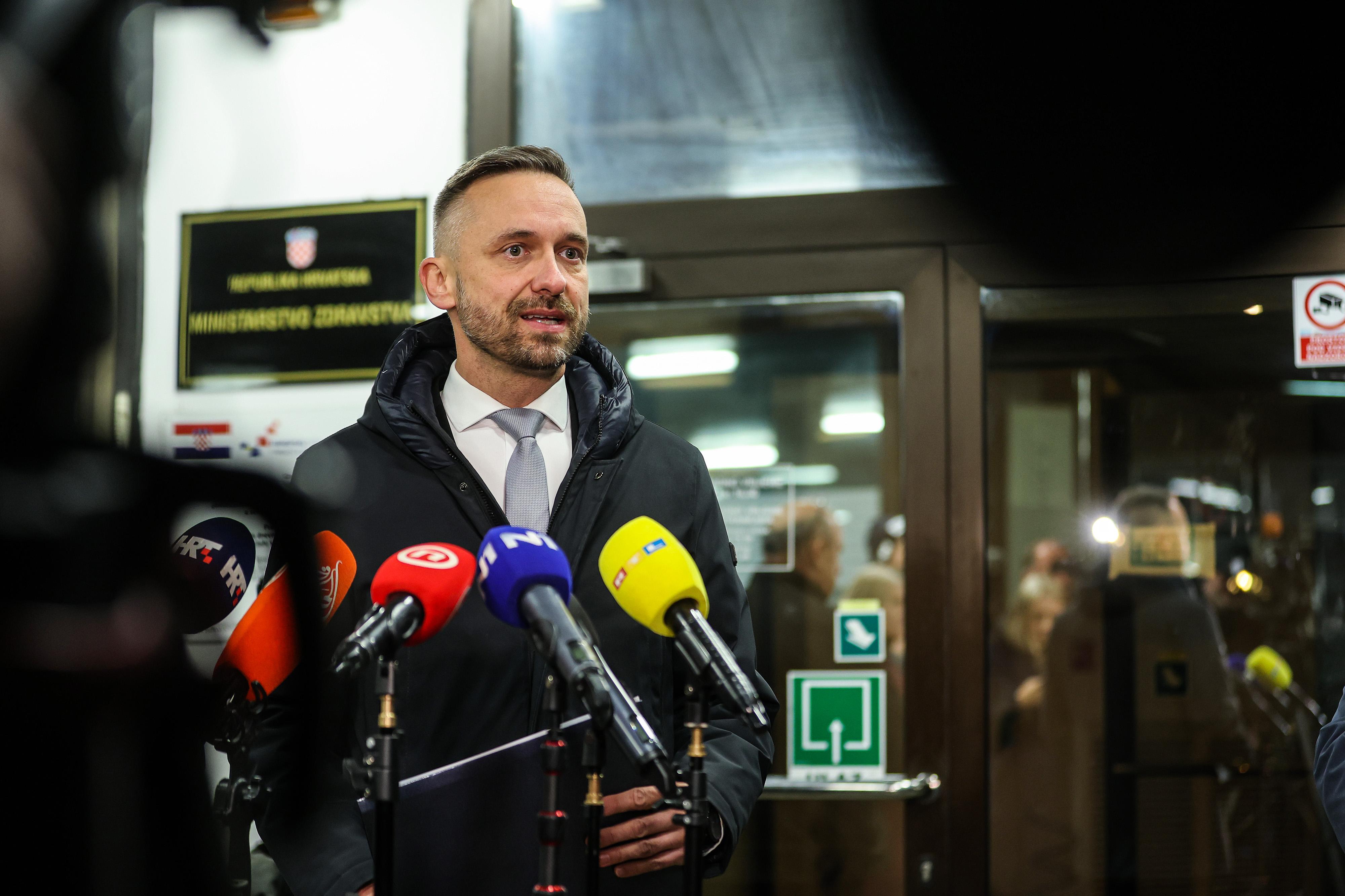 Zagreb: Ministar Vili Beroš, ministar Marin Piletić i predsjednik sindikata Zajedno Krunoslav Kušec dali su izjave za medije nakon sastanka