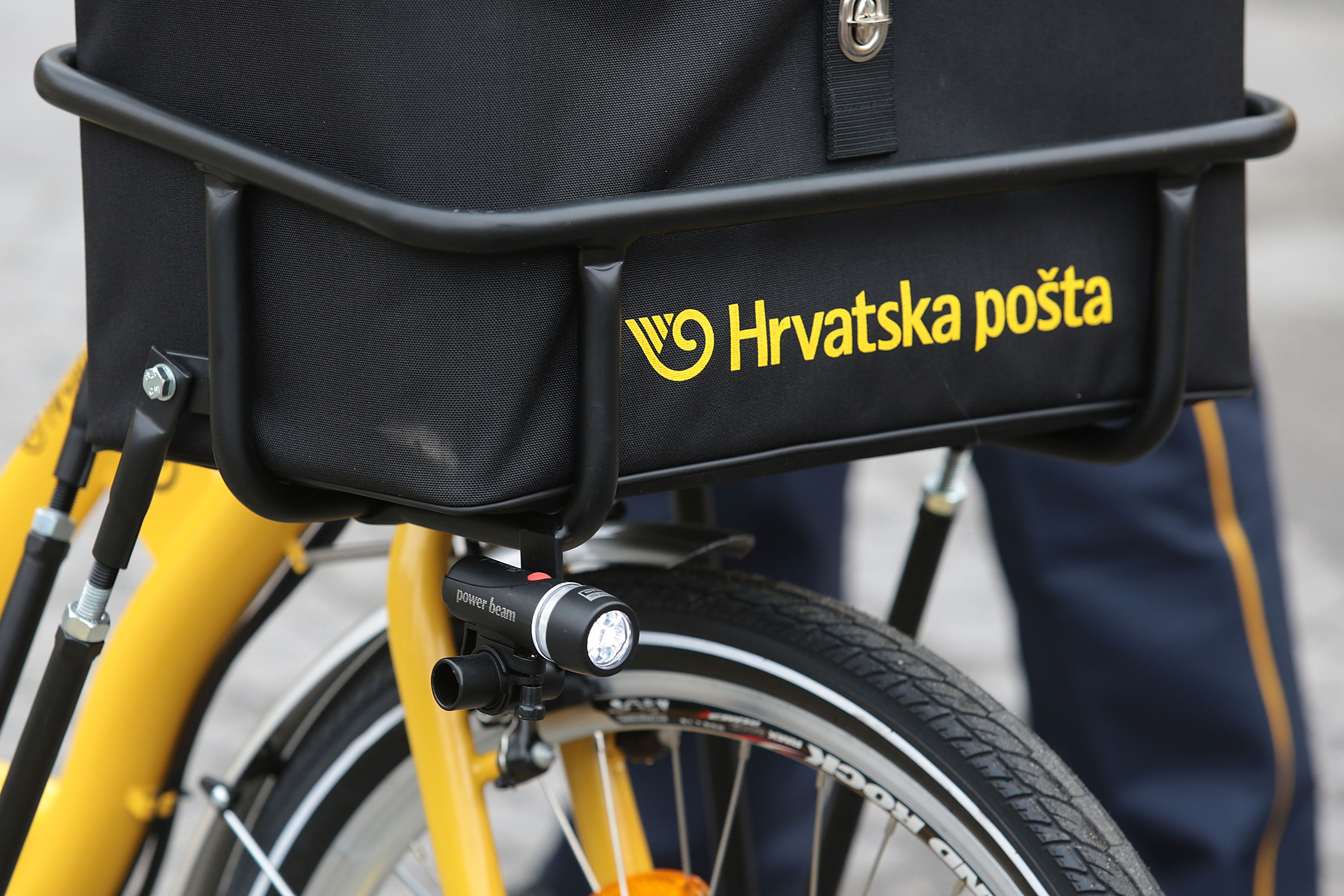 Zagreb: Potari na koritenje dobili 180 novih elektri?nih bicikala