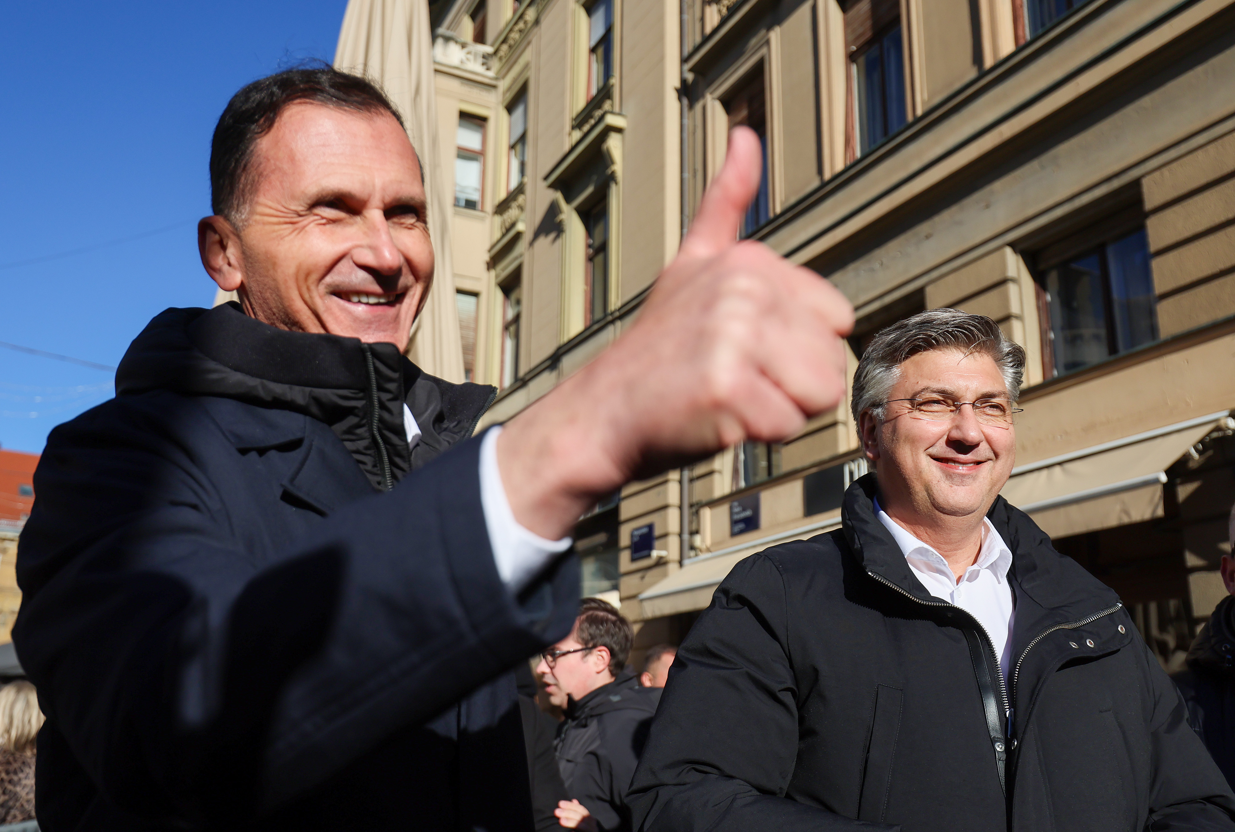 Zagreb: Dragan Primorac s članovima HDZ-a družio se s građanima u centru grada