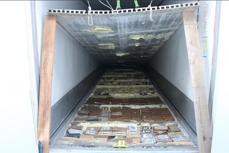 policija, specijalci, droga