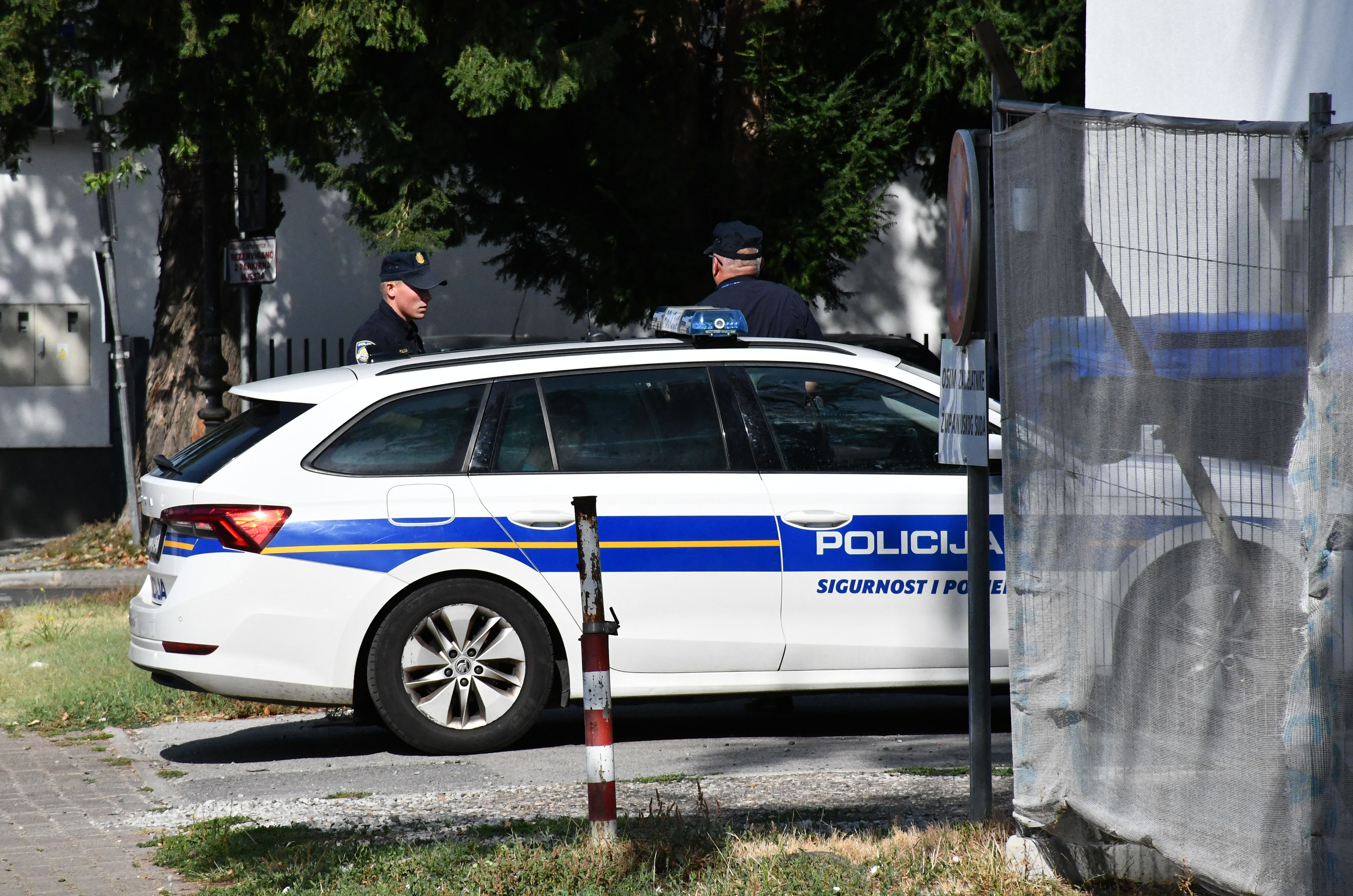 policija, privođenje