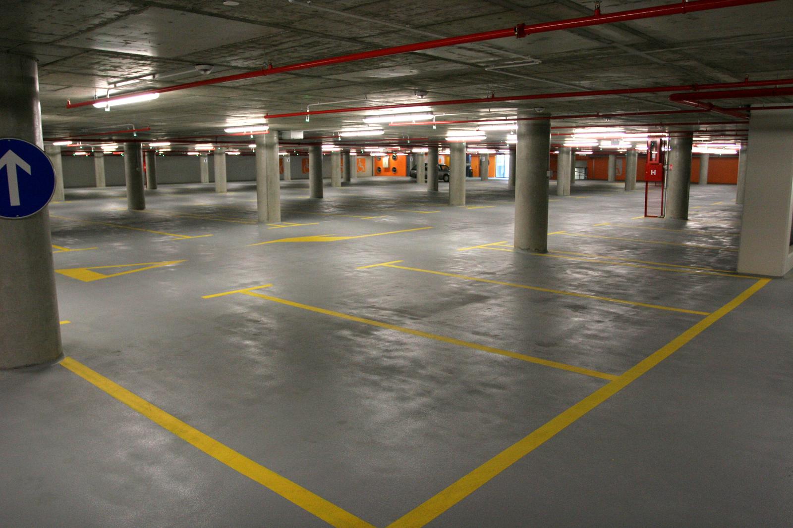 Zagreb: Prazna garaa na Kvatri?u