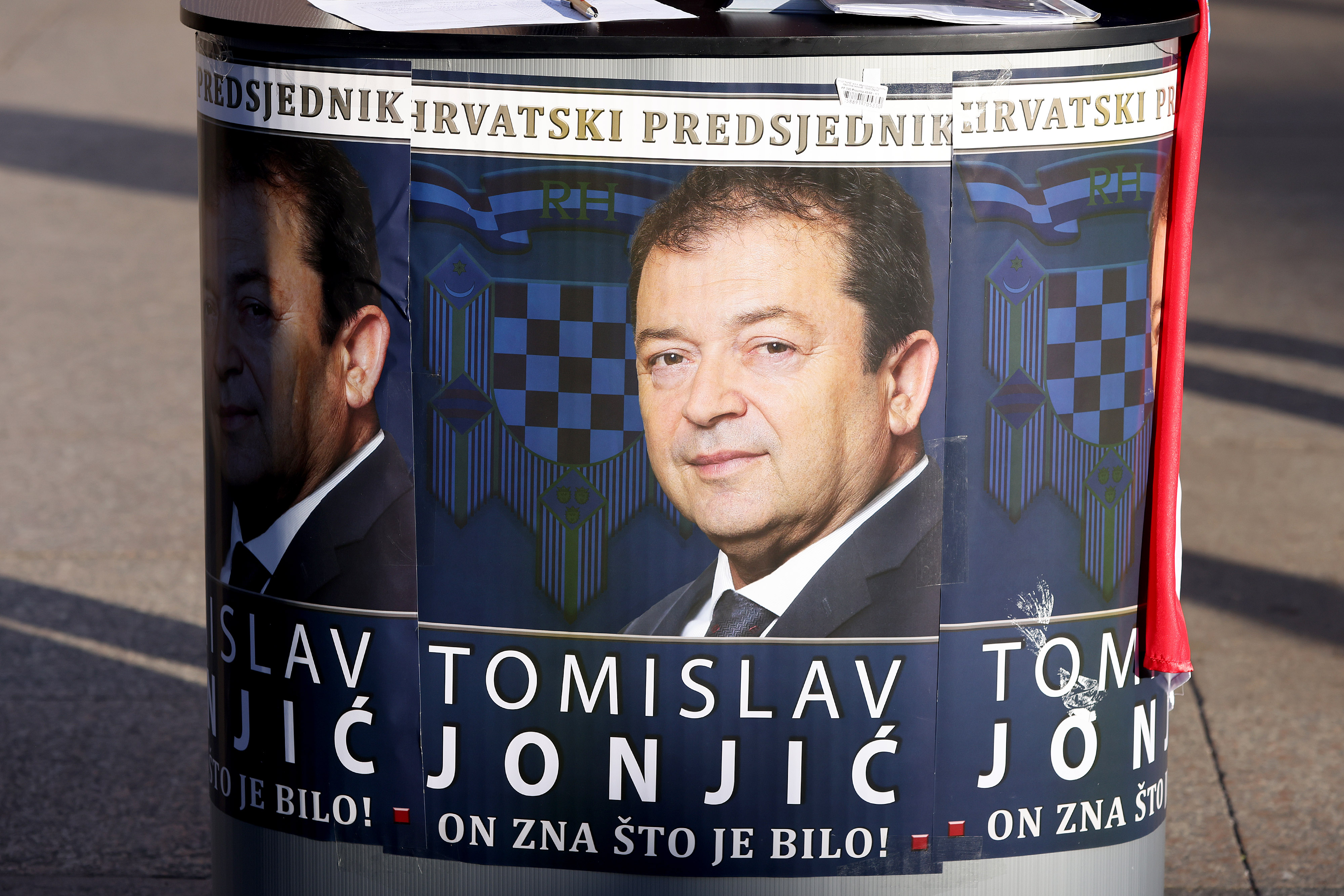 Zagreb: Fotografije koje su kandidati izabrali kao "službene" za predstavljanje na štandovima i plakatima