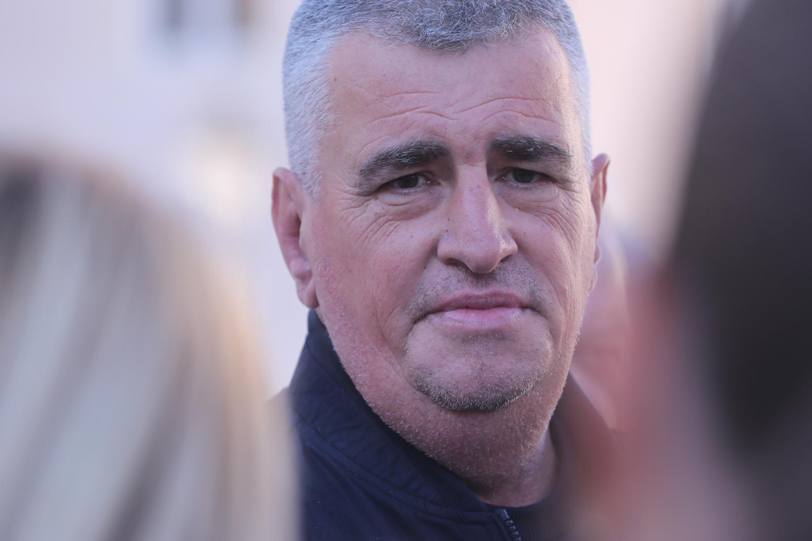 Split: Predsjednički kandidat Miro Bulj na konferenciji za medije o  Miloradu Pupovcu