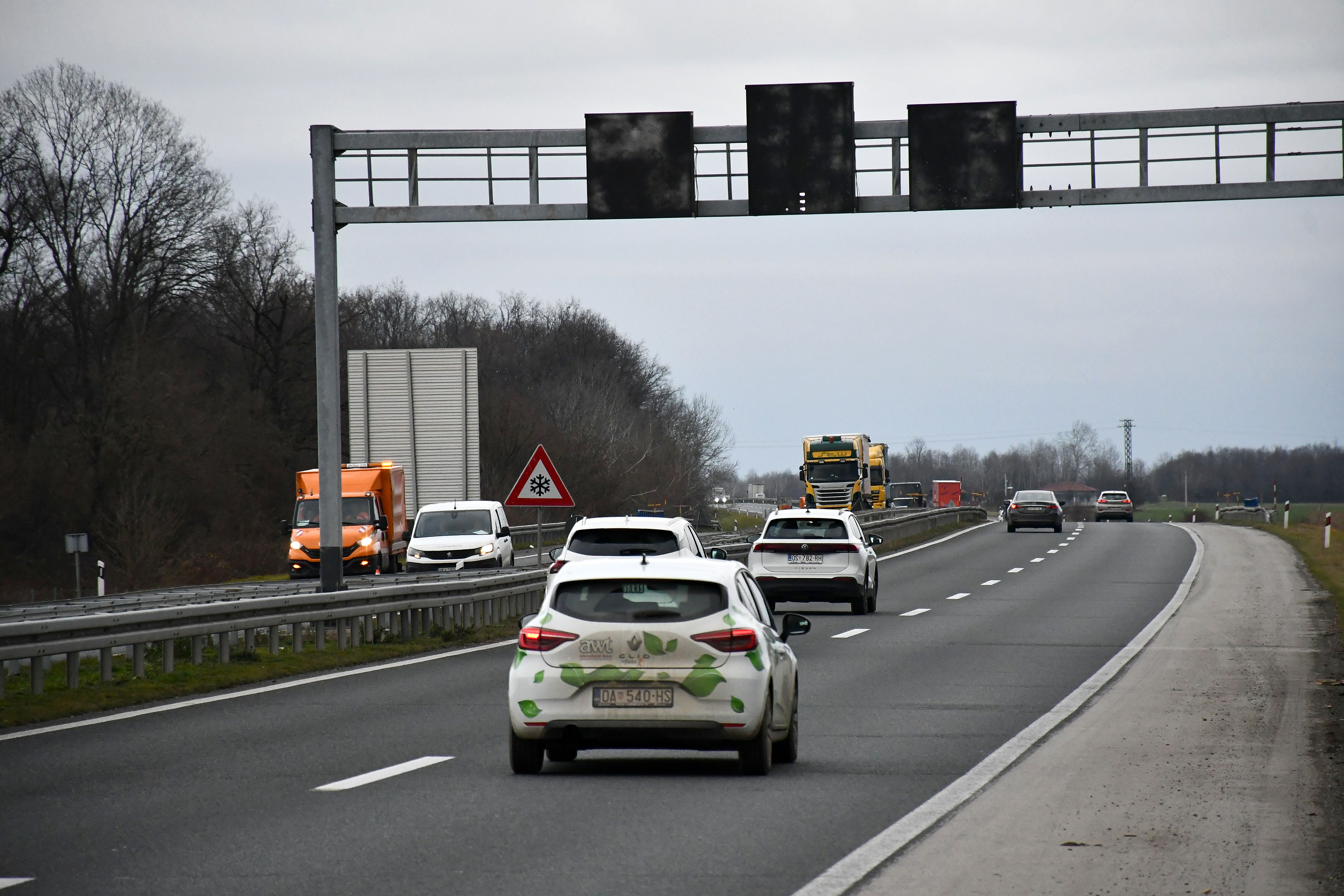 Slavonski Brod: ​U teškoj prometnoj nesreći na autocesti A3 poginula žena