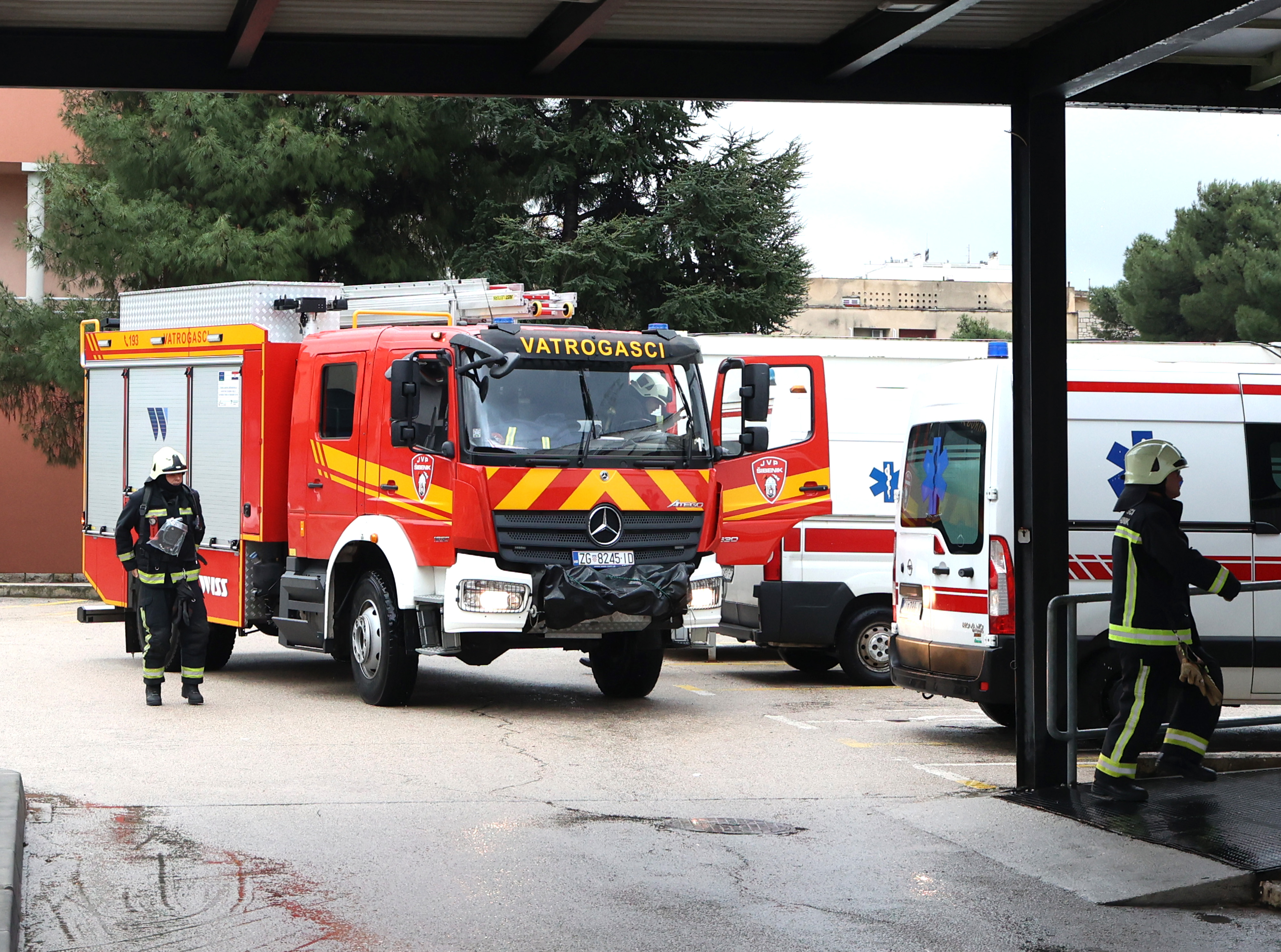 vatrogasci, hitna pomoć