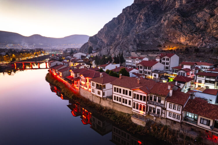 Turska: Prelijepe kuće na obali Yesilirmaka u Amasyi