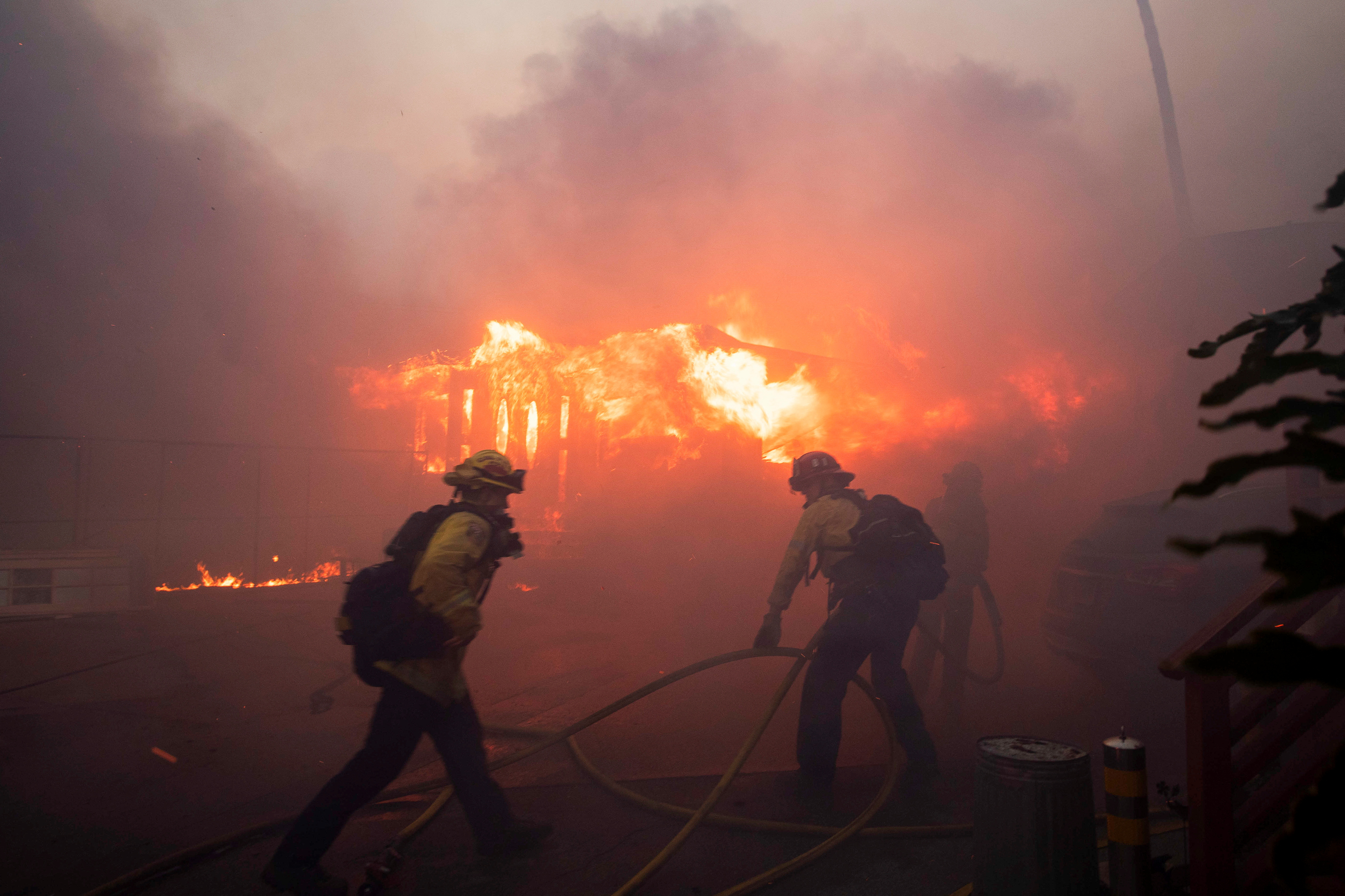 Palisades Fire burns during a windstorm on the west side of Los Angeles