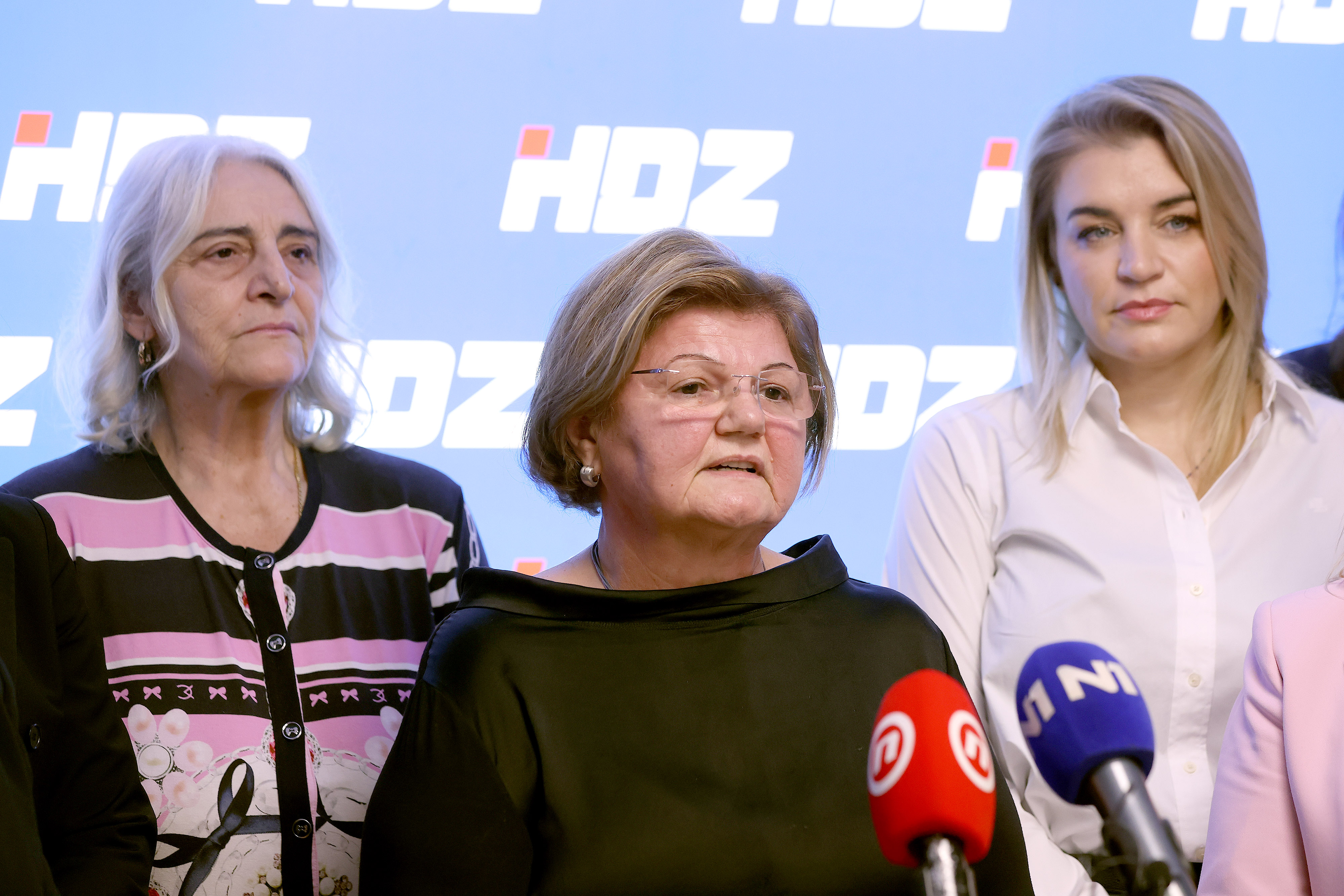 Zagreb: Zajednica žena HDZ-a uoči drugog kruga predsjedničkih izbora još jednom podržala Primorca