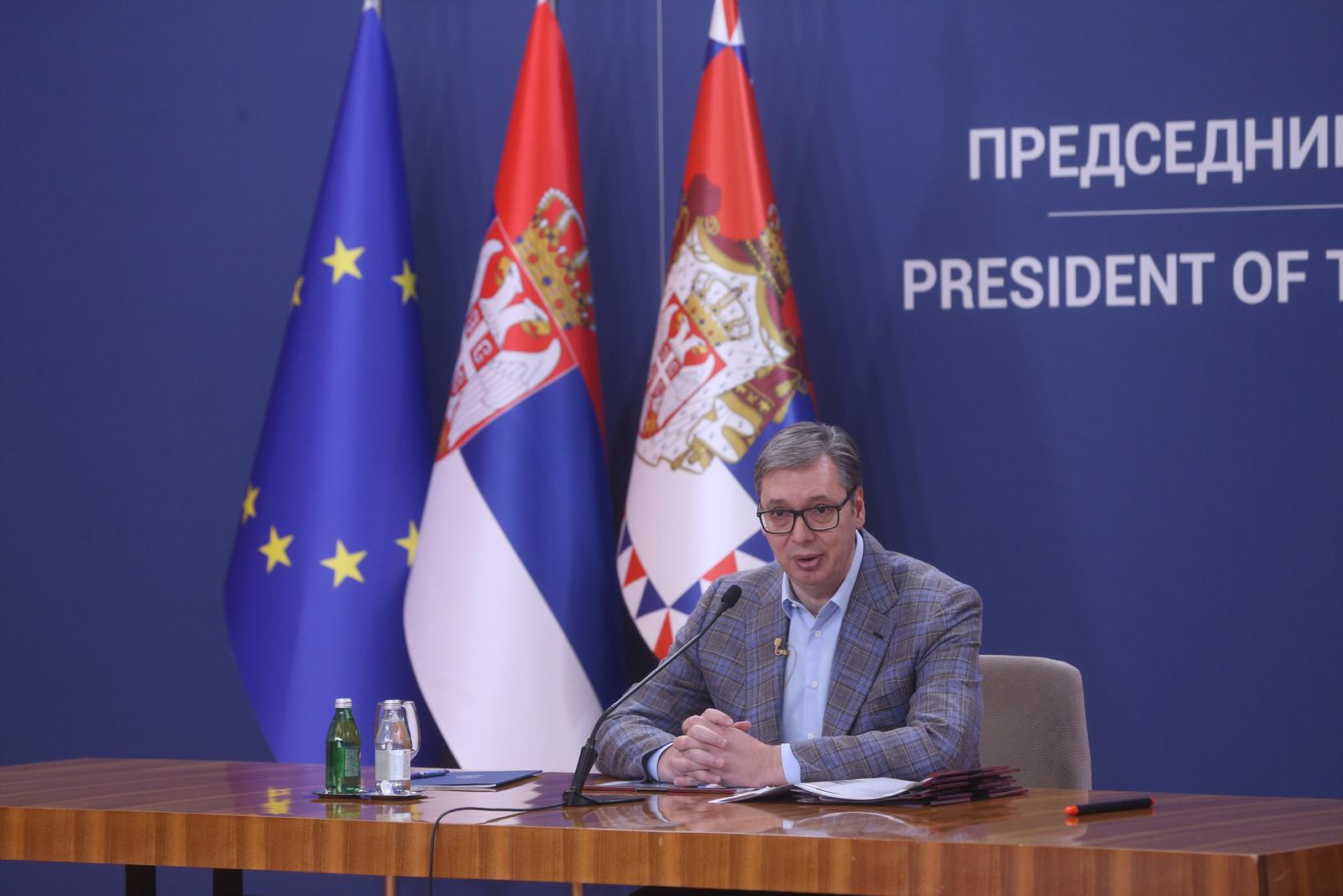 Predsjednik Republike Srbije Aleksandar Vučić obratio se javnosti u Palati Srbija