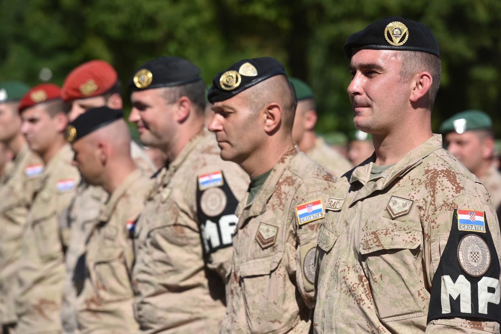 Zagreb: Ispraćaj 11. hrvatskog kontingenta u misiju u Afganistan