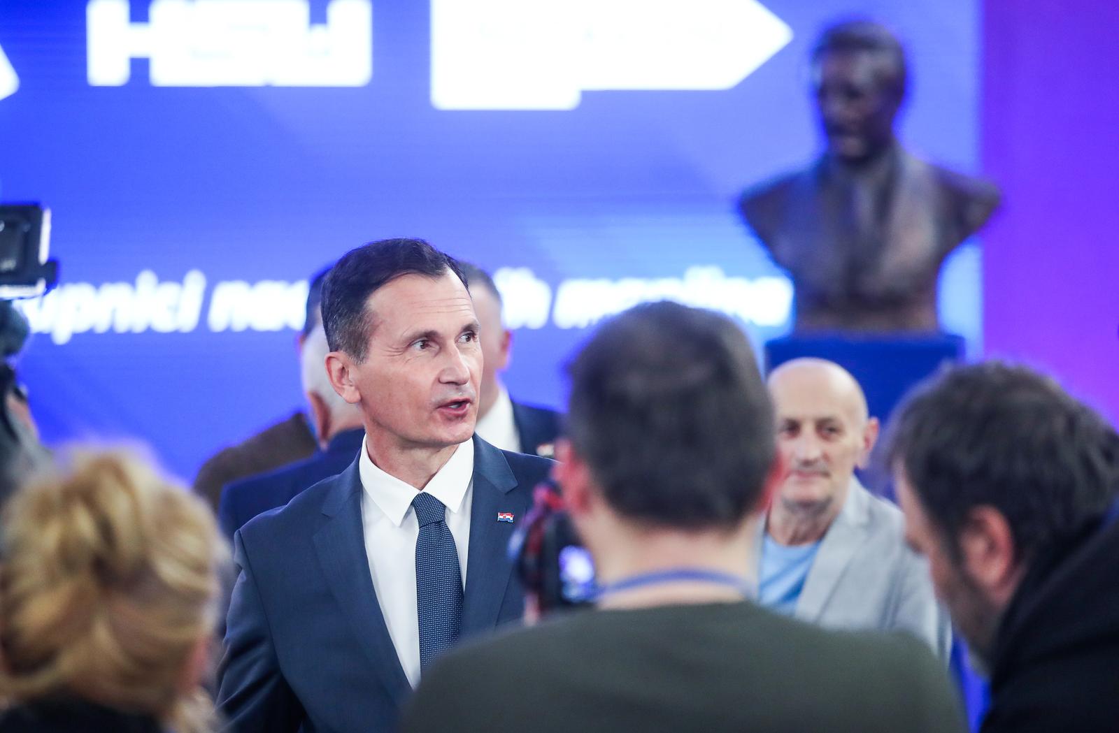 Zagreb: Dragan Primorac stigao u izborni stožer