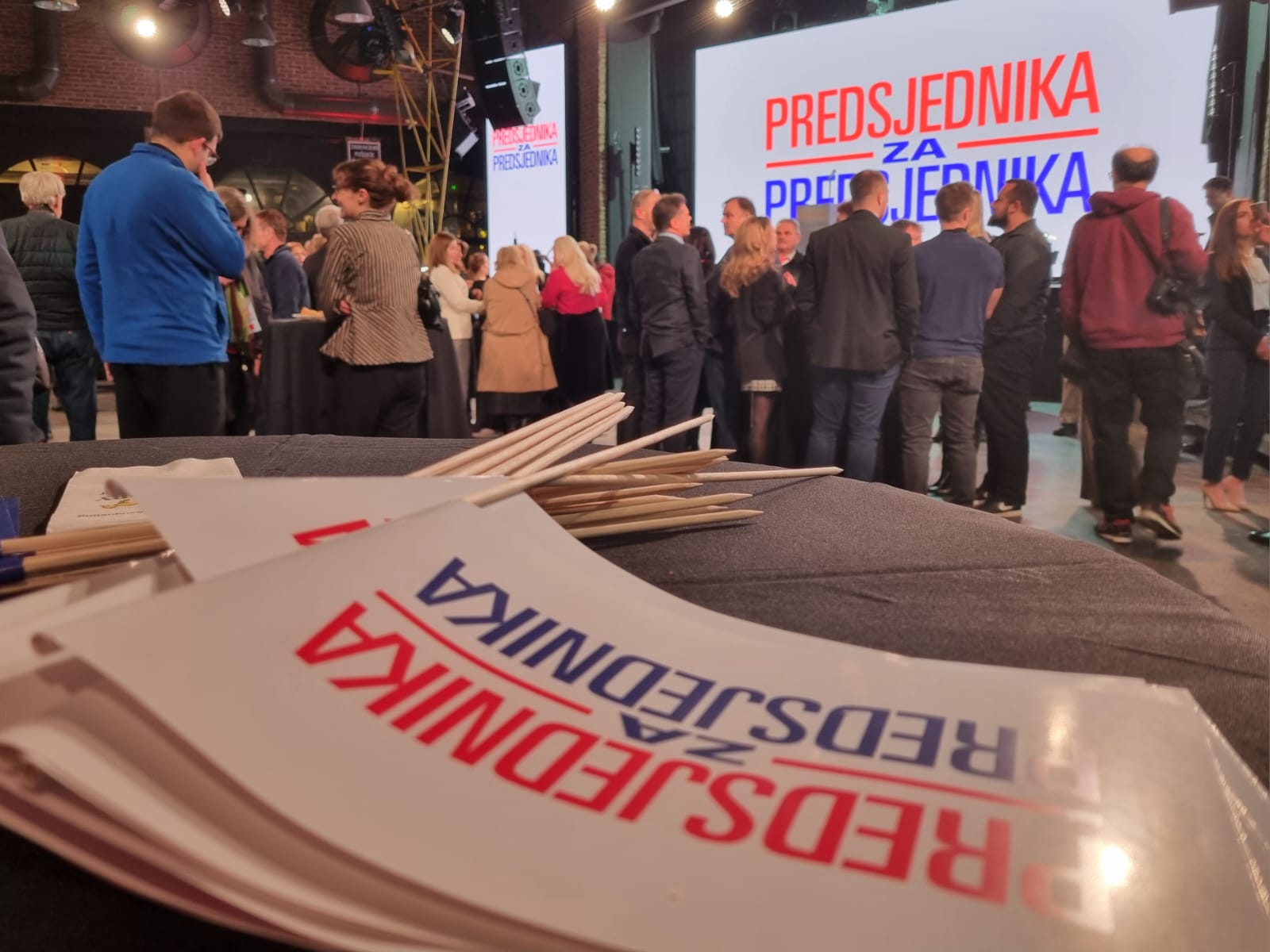 ZORAN MILANOVIĆ STOŽER