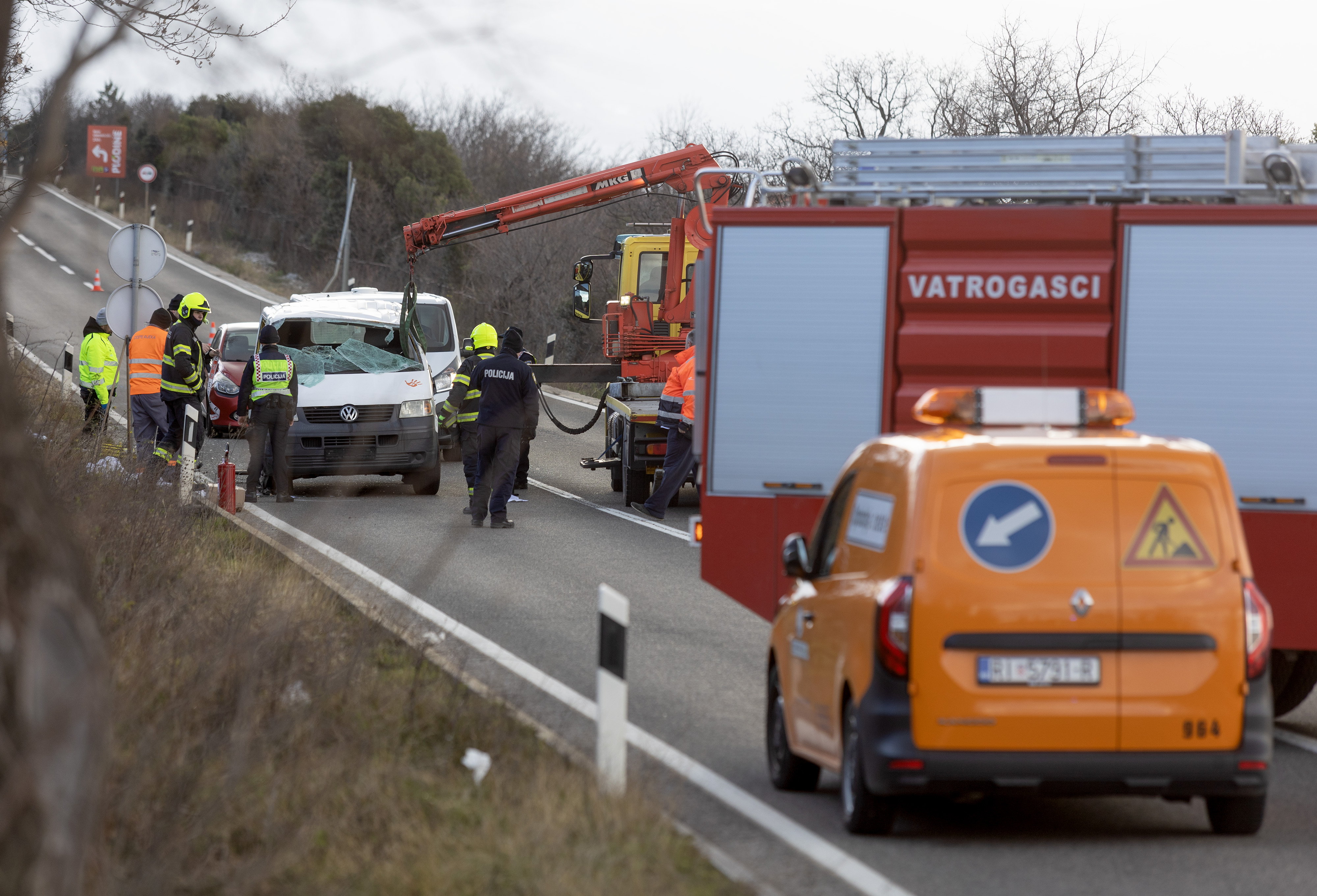 Novi Vinodolski: Dvije osobe poginule u prometnoj nesreći na Jadranskoj magistrali