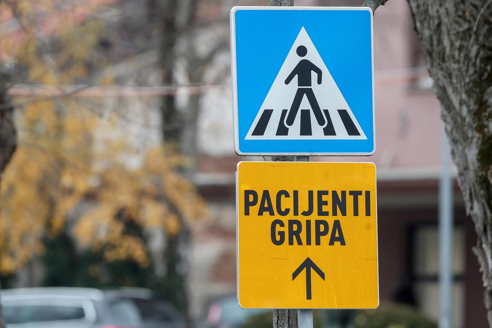 Zagreb: U montažnom šatoru na Mirogojskog cesti organizirano cijepljenje protiv gripe