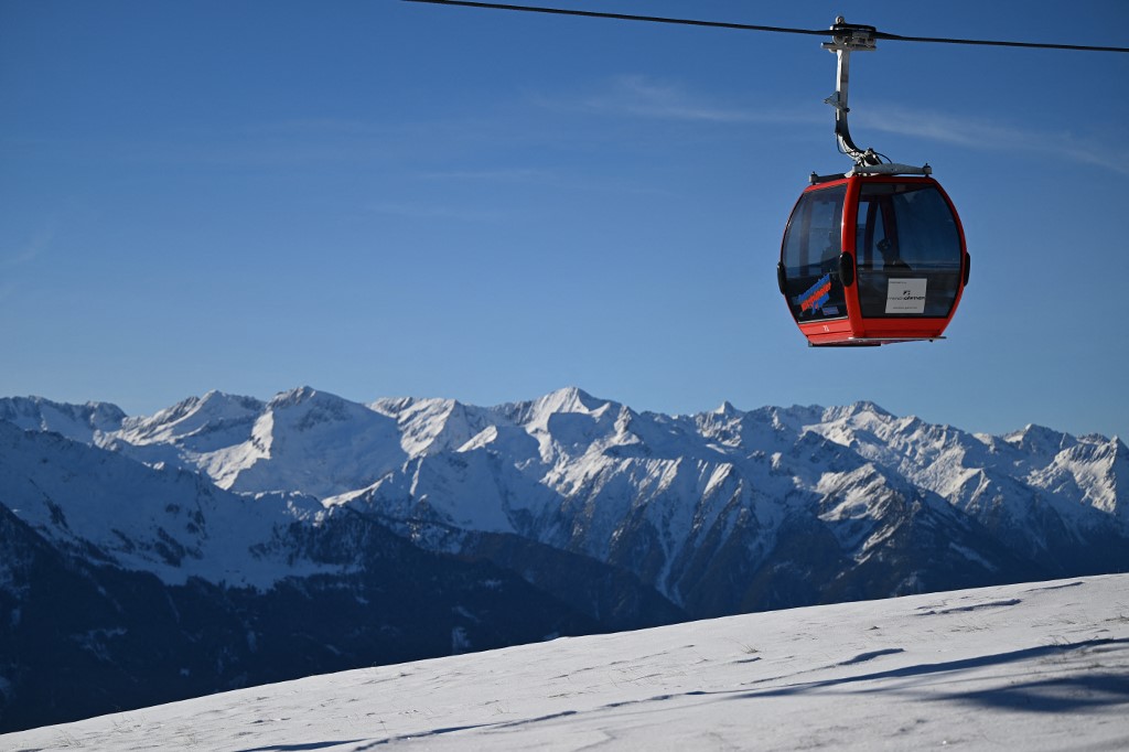 AUSTRIA-SKIING-INFLATION