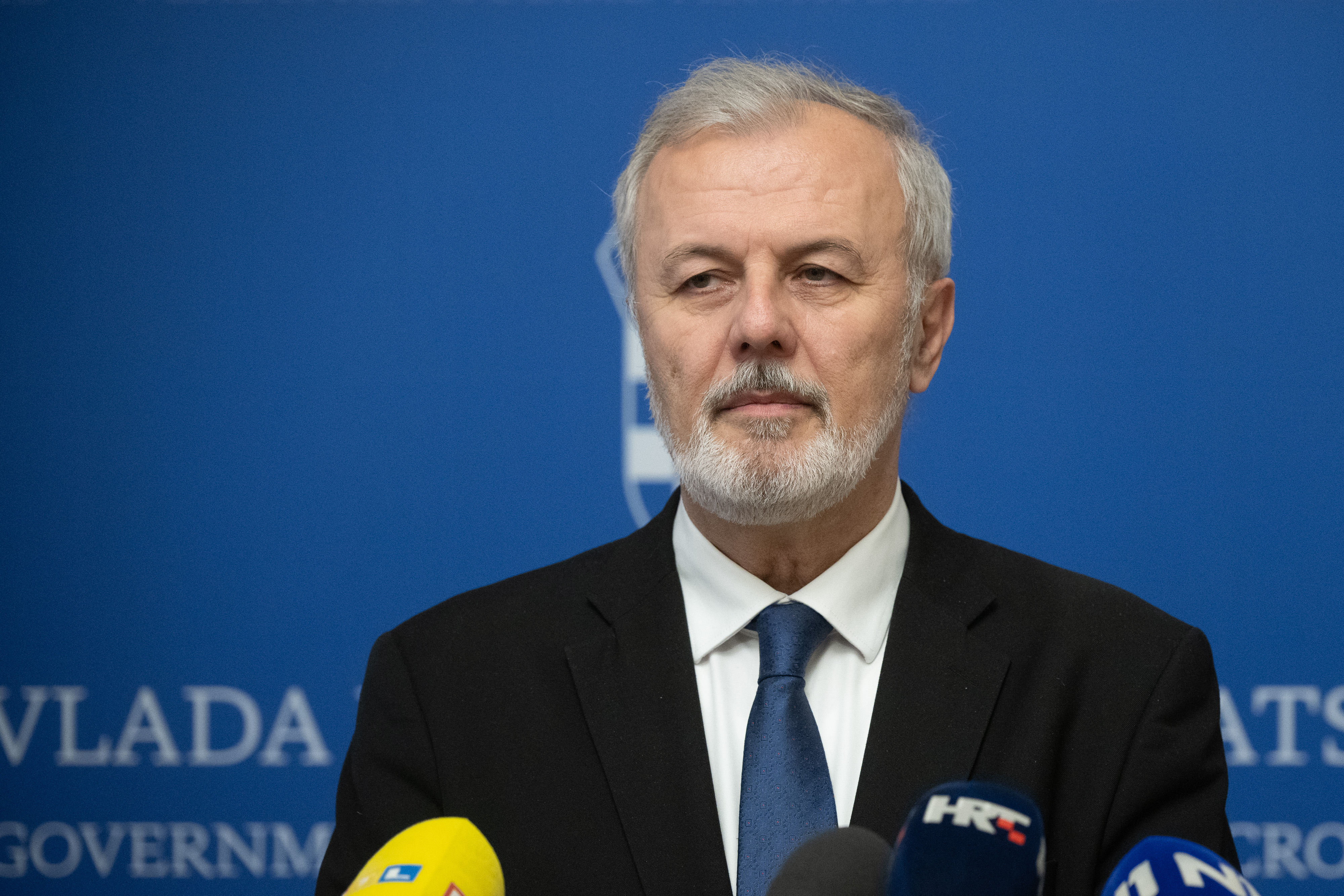 Ante Sanader dao je izjavu nakon sastanka parlamentarne većine