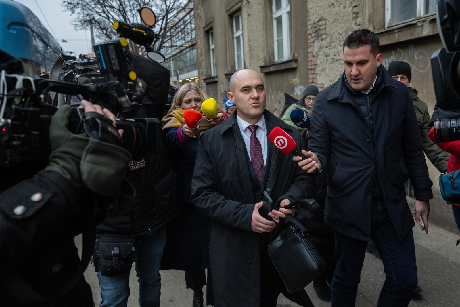 Zagreb: Josip Dabro odlazi iz prostorija USKOK-a nakon davanja iskaza