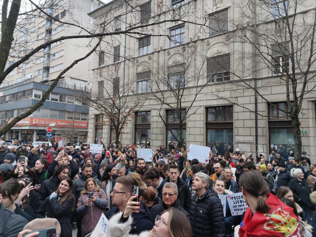 prosvjed ljubljana, podrška studentima u srbiji