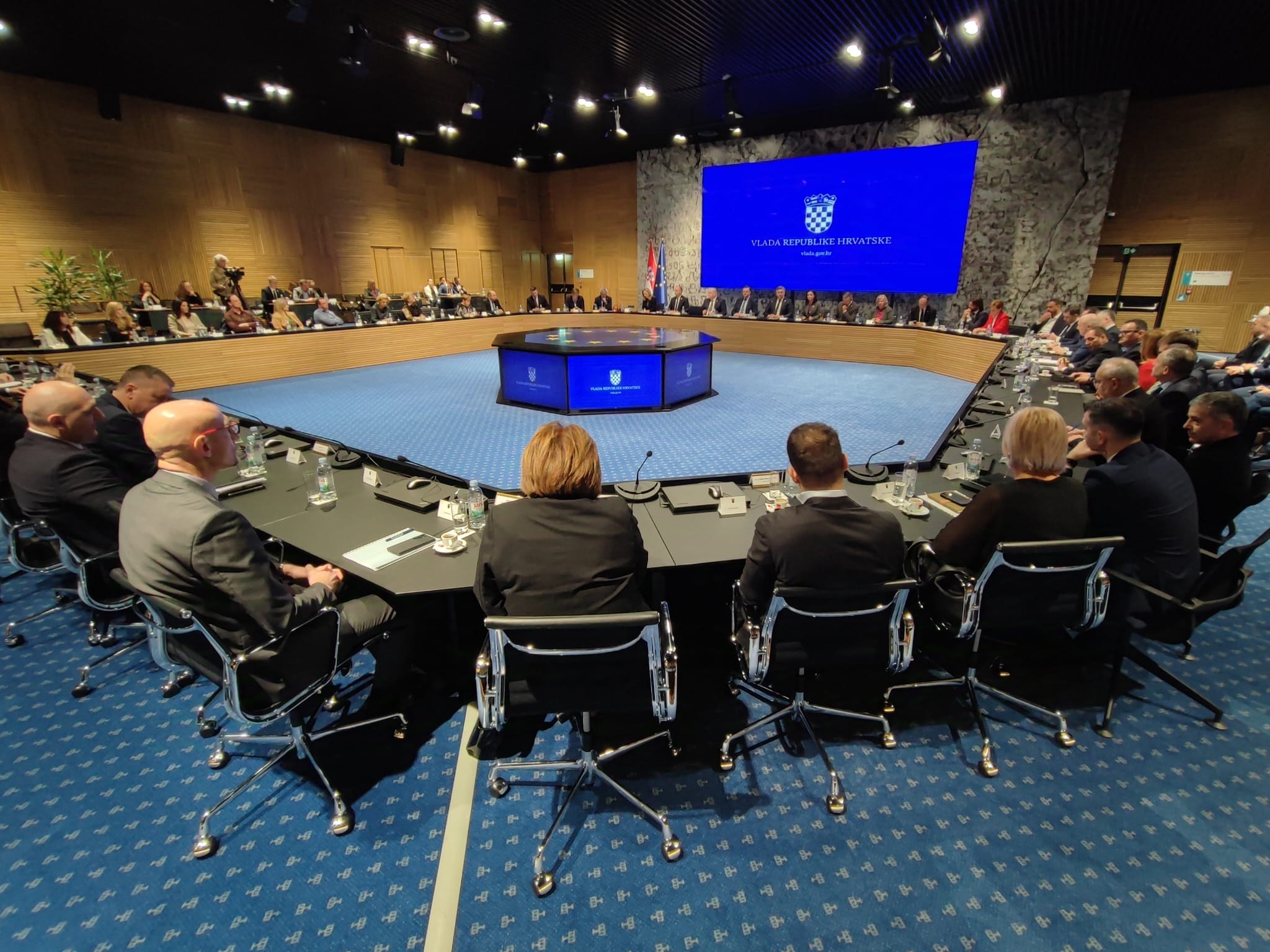 plenković sastanak s trgovcima