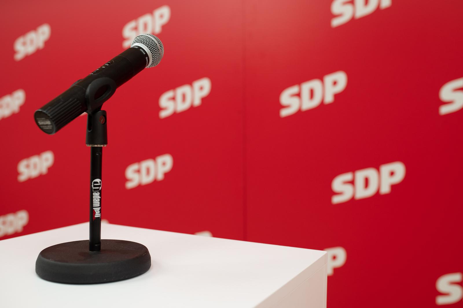 Zagreb: Doček izbornih rezultata u SDP-u, u drugi krug ušli Paunović i Hajdaš Dončić